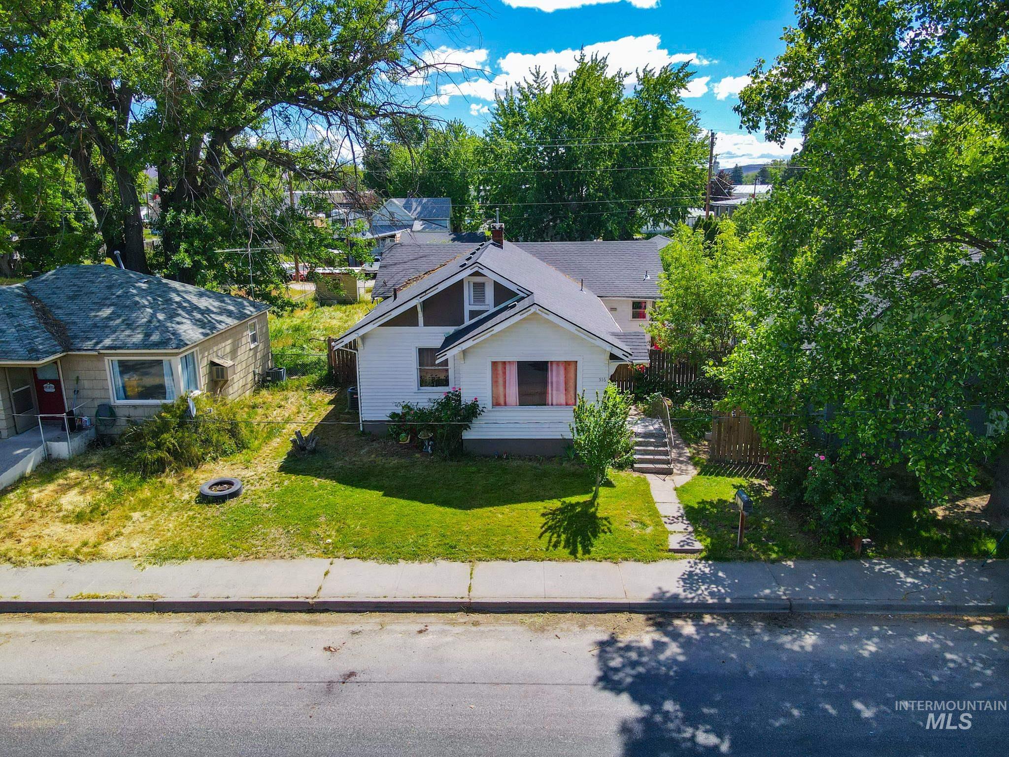 516 N 6th St., Payette, Idaho 83661, 3 Bedrooms, 2 Bathrooms, Residential For Sale, Price $310,000,MLS 98996910