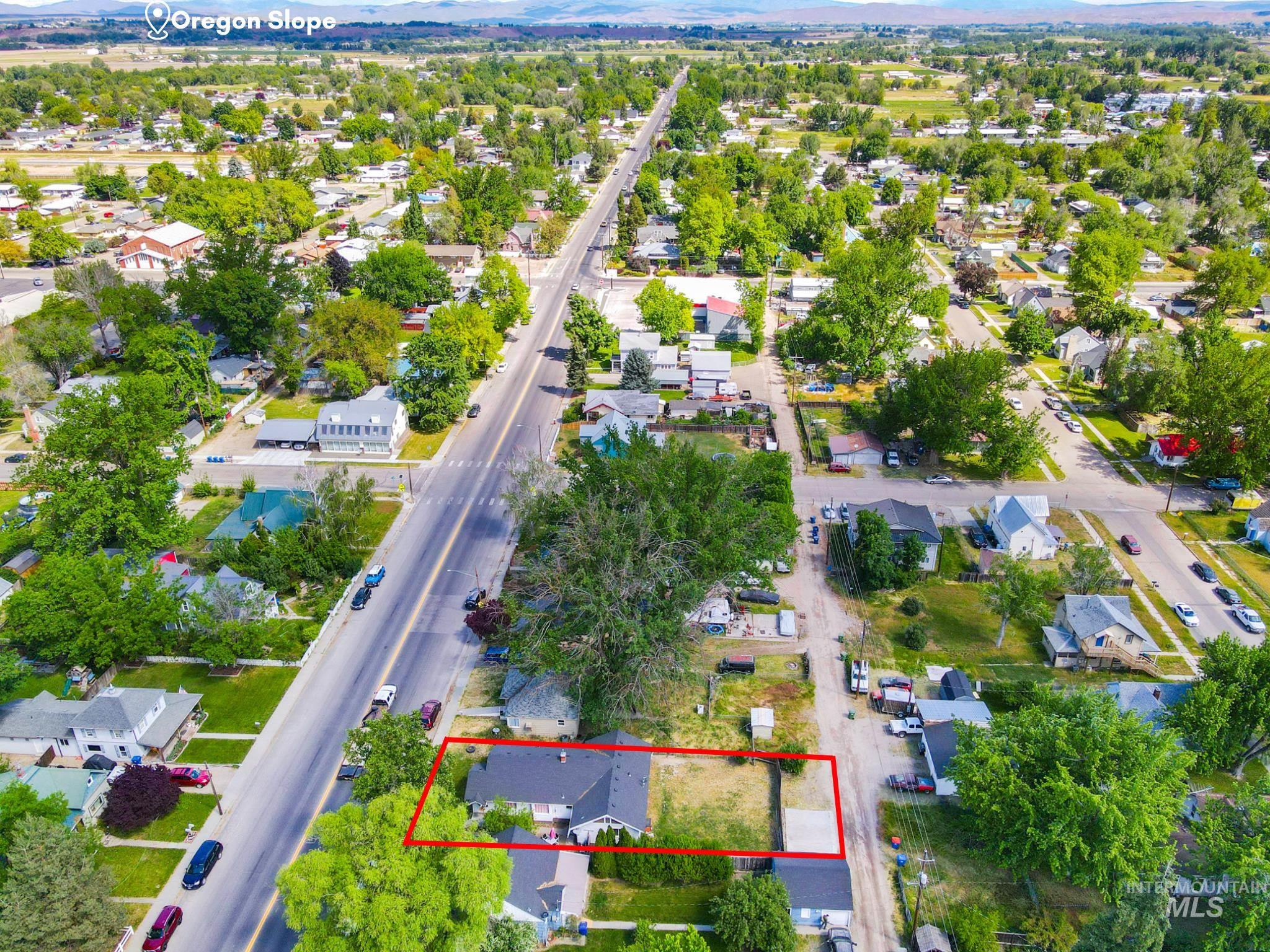 516 N 6th St., Payette, Idaho 83661, 3 Bedrooms, 2 Bathrooms, Residential For Sale, Price $310,000,MLS 98996910