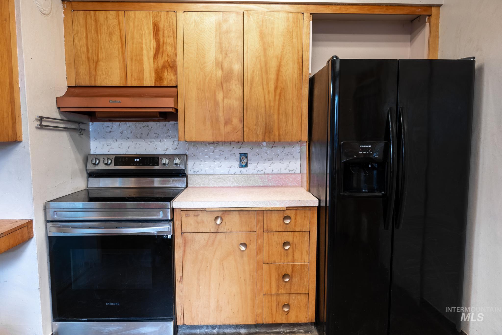 516 N 6th St., Payette, Idaho 83661, 3 Bedrooms, 2 Bathrooms, Residential For Sale, Price $310,000,MLS 98996910