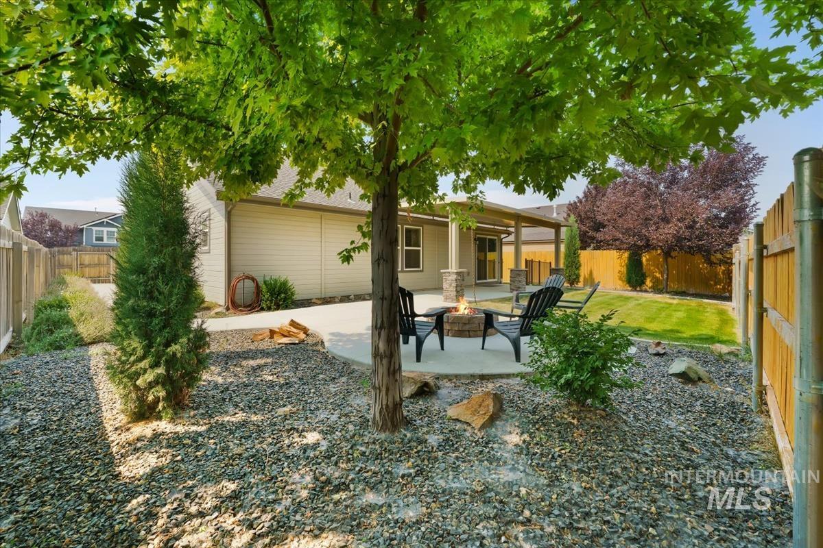 2264 N Greenville Ave, Kuna, Idaho 83634, 3 Bedrooms, 2 Bathrooms, Residential For Sale, Price $435,000,MLS 98996912
