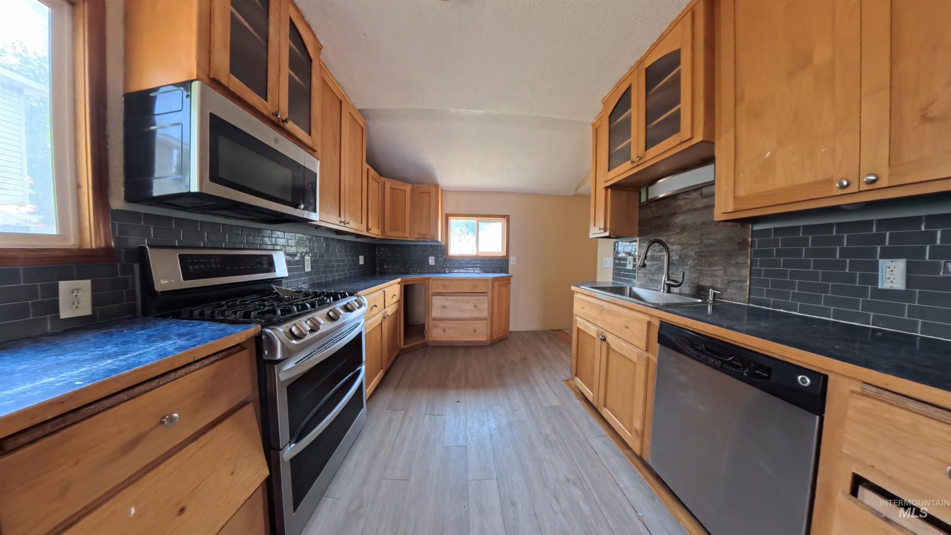 202 E South 7th Street, Grangeville, Idaho 83530, 3 Bedrooms, 2 Bathrooms, Residential For Sale, Price $250,000,MLS 98996915