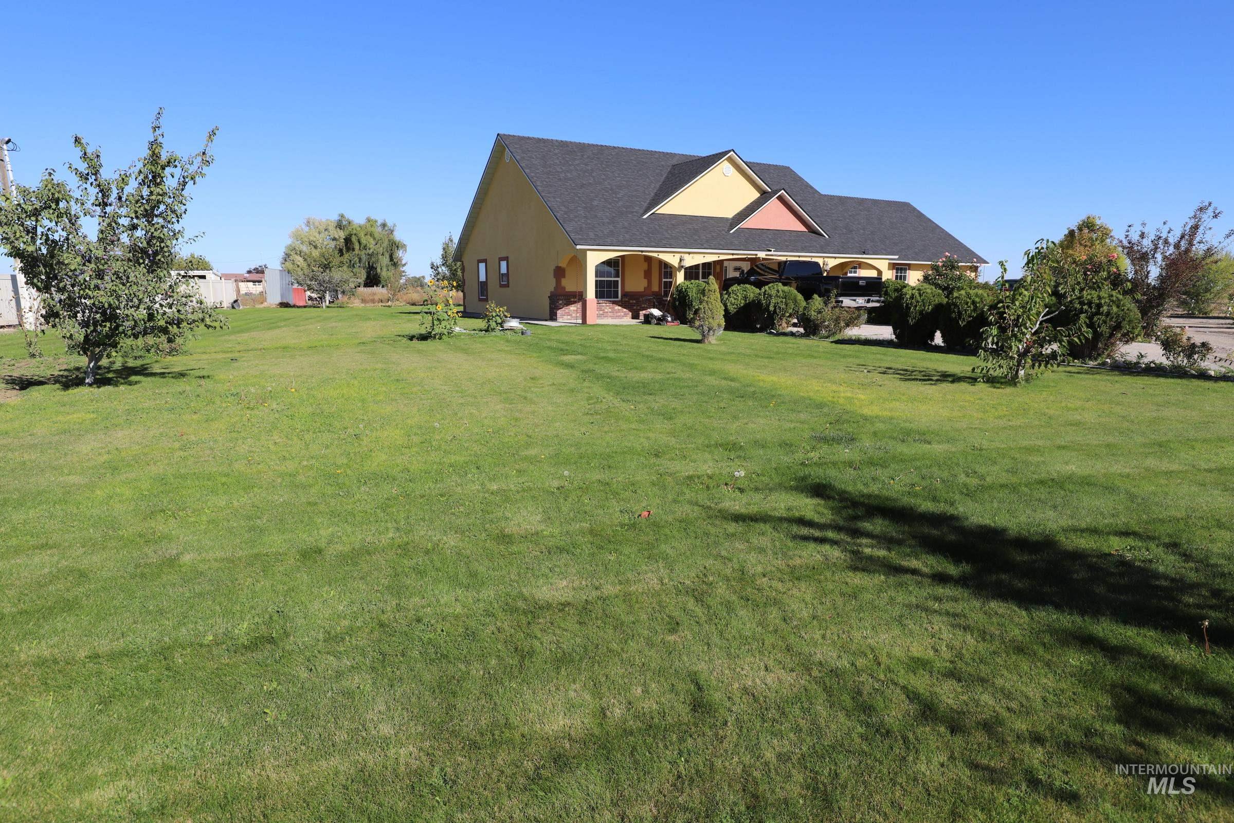 842 West 400 South, Heyburn, Idaho 83336, 4 Bedrooms, 2 Bathrooms, Residential For Sale, Price $599,500,MLS 98996916