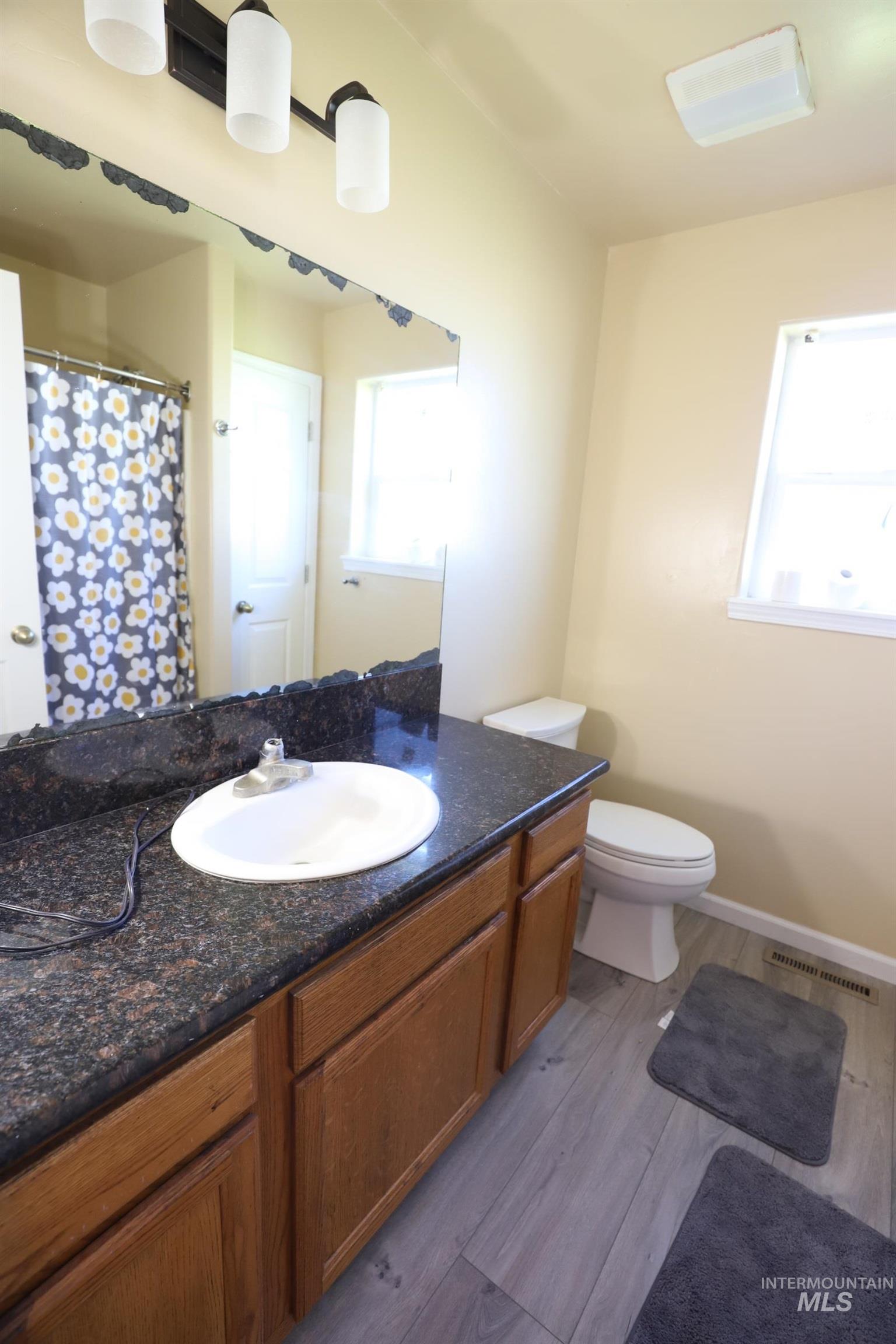 842 West 400 South, Heyburn, Idaho 83336, 4 Bedrooms, 2 Bathrooms, Residential For Sale, Price $599,500,MLS 98996916
