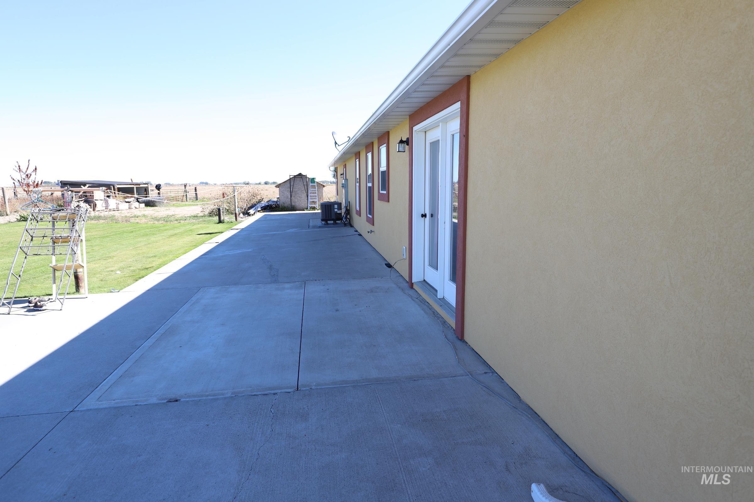 842 West 400 South, Heyburn, Idaho 83336, 4 Bedrooms, 2 Bathrooms, Residential For Sale, Price $599,500,MLS 98996916
