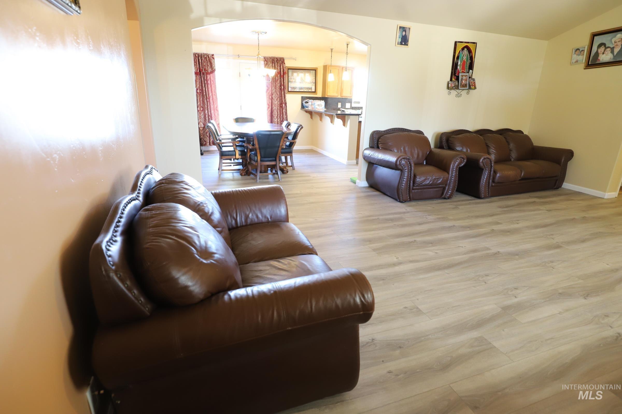 842 West 400 South, Heyburn, Idaho 83336, 4 Bedrooms, 2 Bathrooms, Residential For Sale, Price $599,500,MLS 98996916