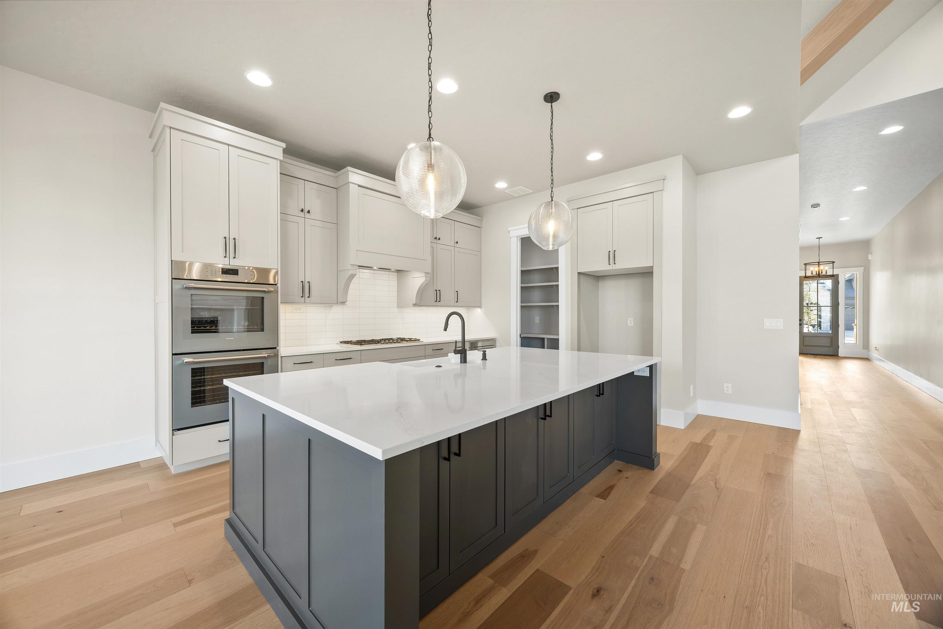 1892 E Adler Hof St, Meridian, Idaho 83642, 3 Bedrooms, 2.5 Bathrooms, Residential For Sale, Price $879,777,MLS 98996923