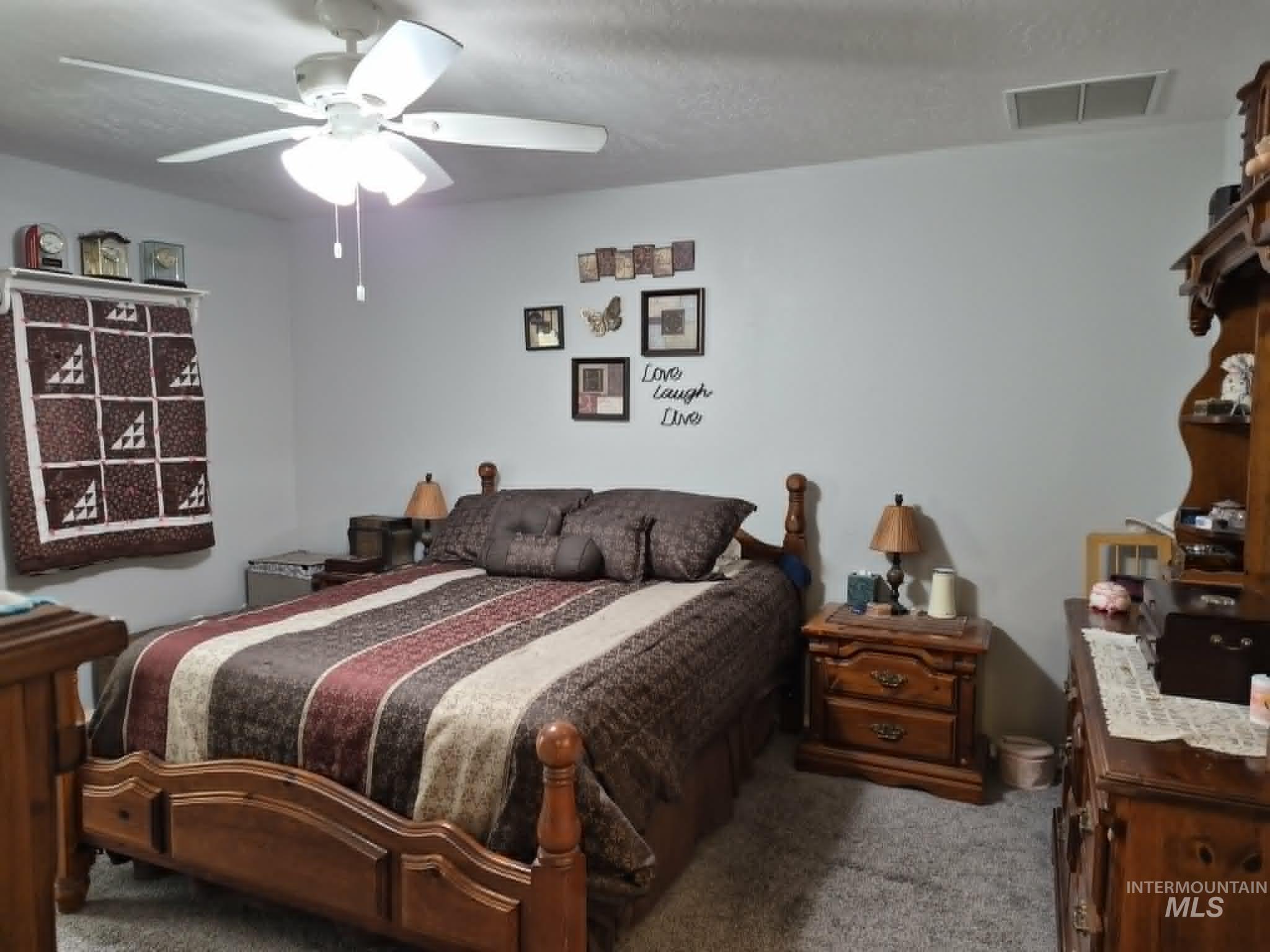 479 Crestview Dr., Twin Falls, Idaho 83301, 5 Bedrooms, 2 Bathrooms, Residential For Sale, Price $459,900,MLS 98996928