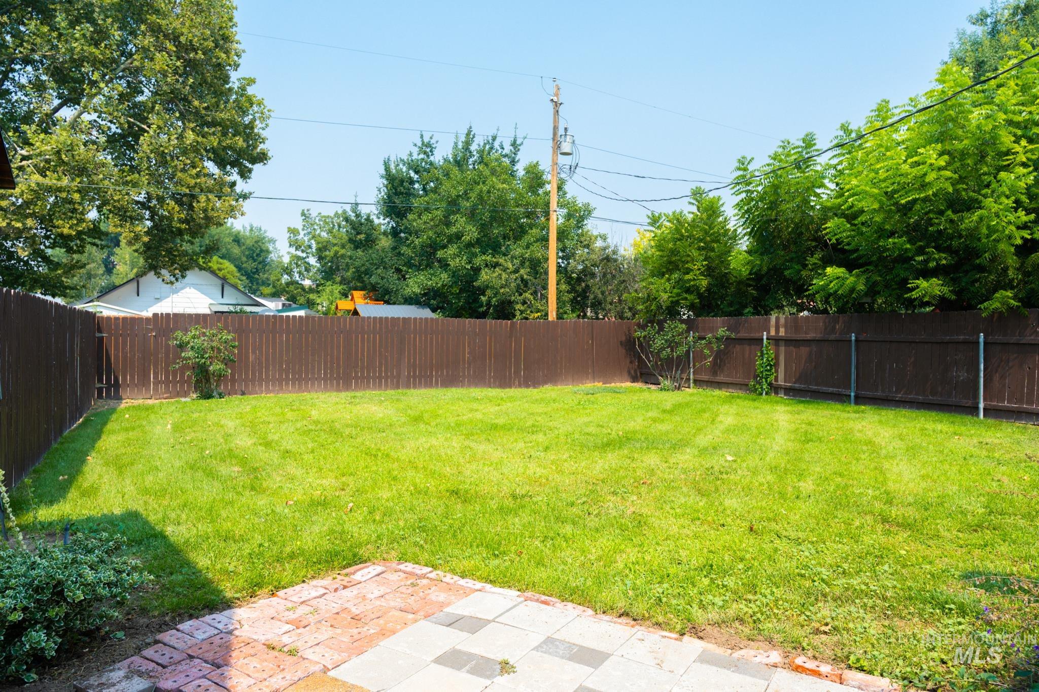1151 SW 3rd Ave, Ontario, Oregon 97914, 2 Bedrooms, 2 Bathrooms, Residential For Sale, Price $279,000,MLS 98996930