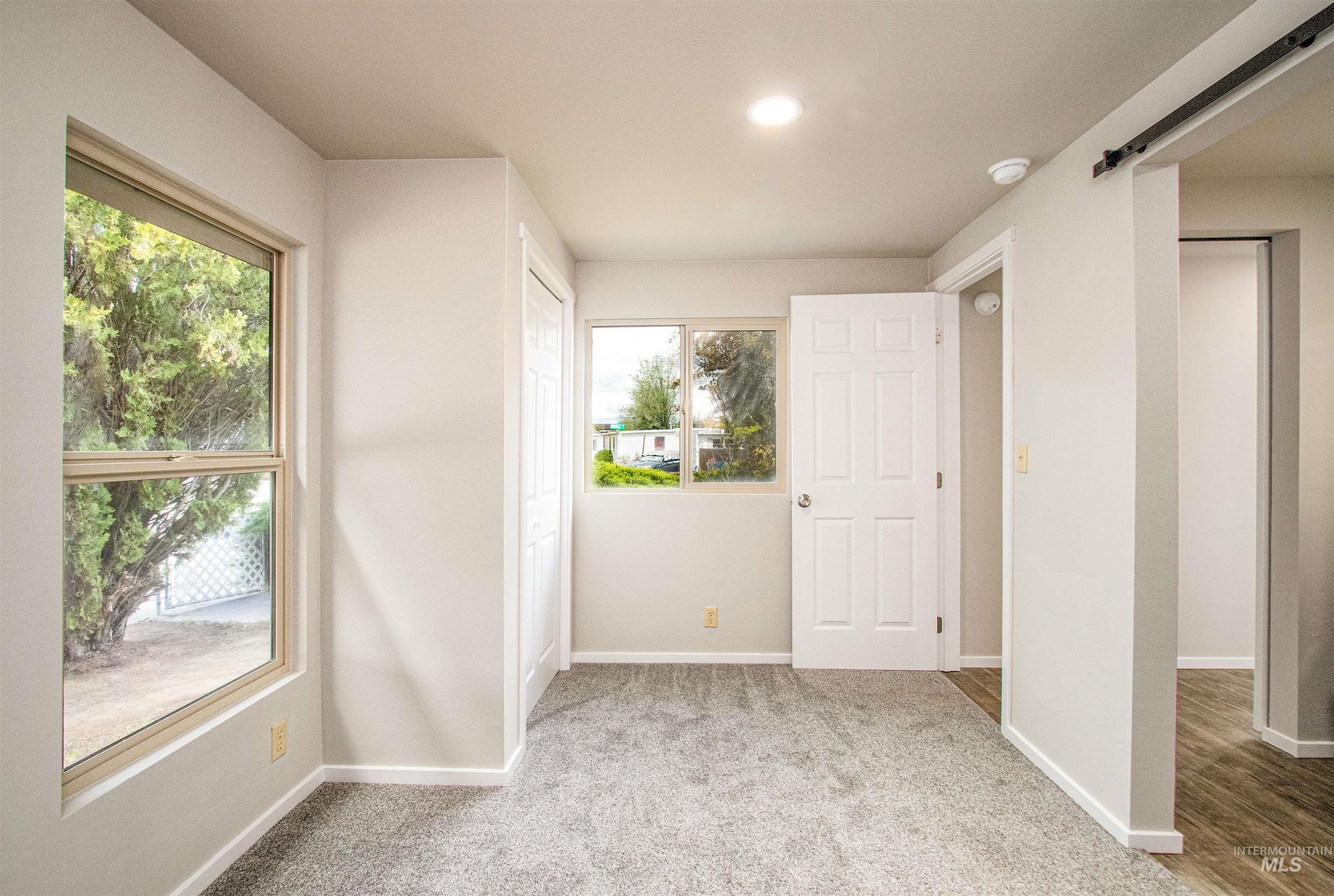 2270 Skillern Dr., Boise, Idaho 83709, 3 Bedrooms, 2 Bathrooms, Residential For Sale, Price $279,900,MLS 98996937