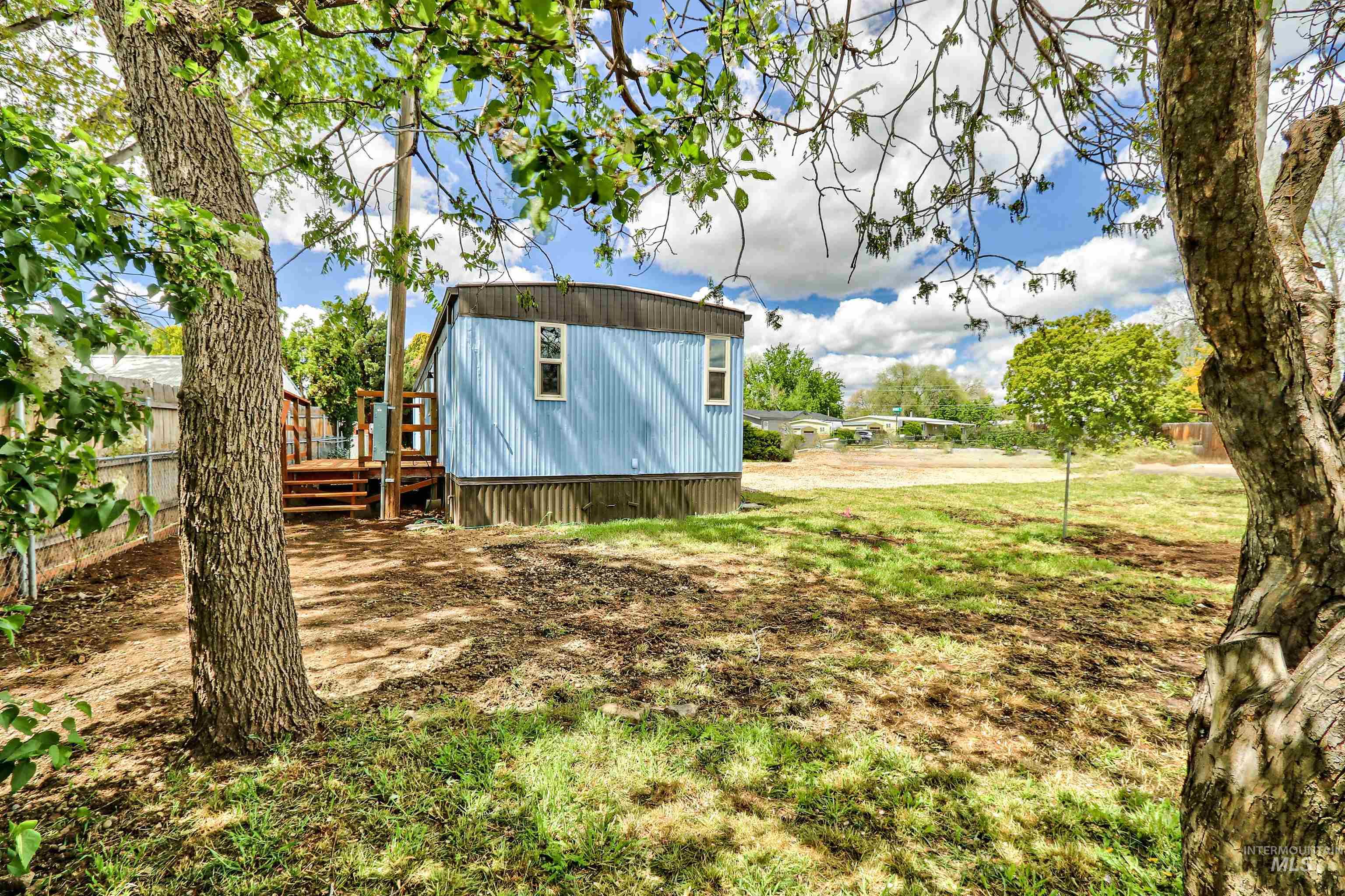 2270 Skillern Dr., Boise, Idaho 83709, 3 Bedrooms, 2 Bathrooms, Residential For Sale, Price $279,900,MLS 98996937