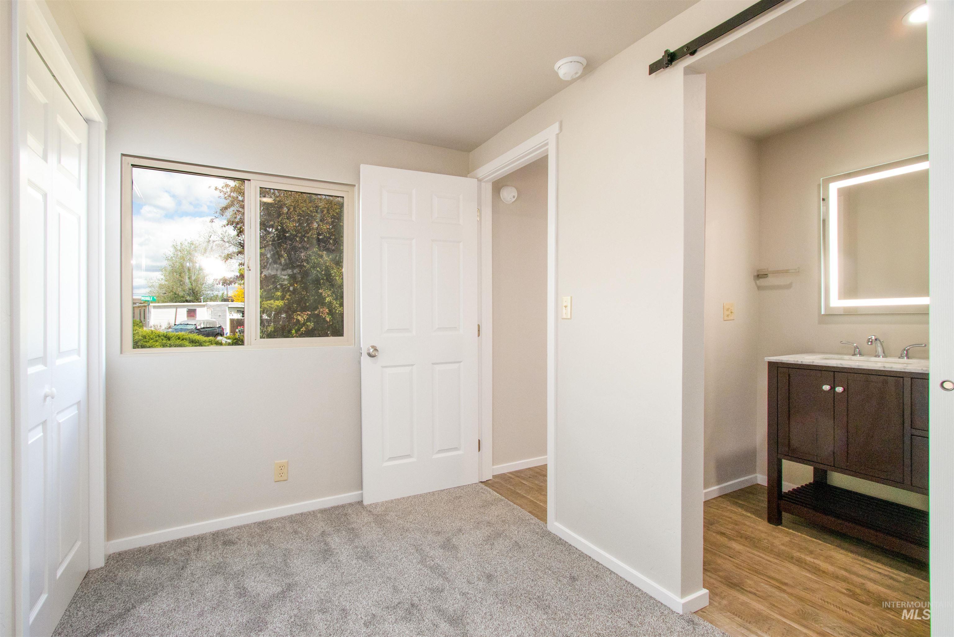 2270 Skillern Dr., Boise, Idaho 83709, 3 Bedrooms, 2 Bathrooms, Residential For Sale, Price $279,900,MLS 98996937