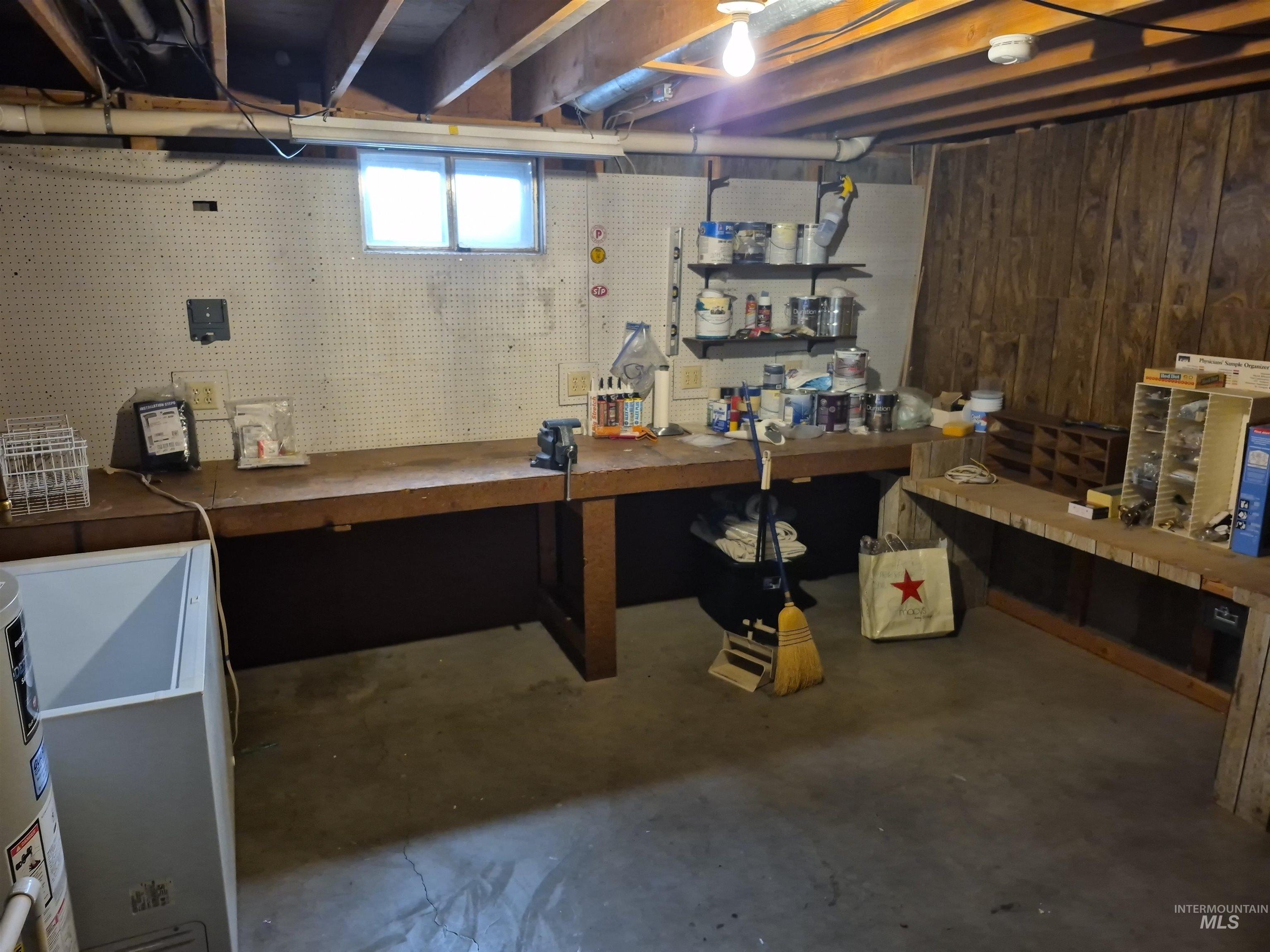 3811 13th Street D, Lewiston, Idaho 83501, 4 Bedrooms, 2 Bathrooms, Residential For Sale, Price $359,000,MLS 98996940