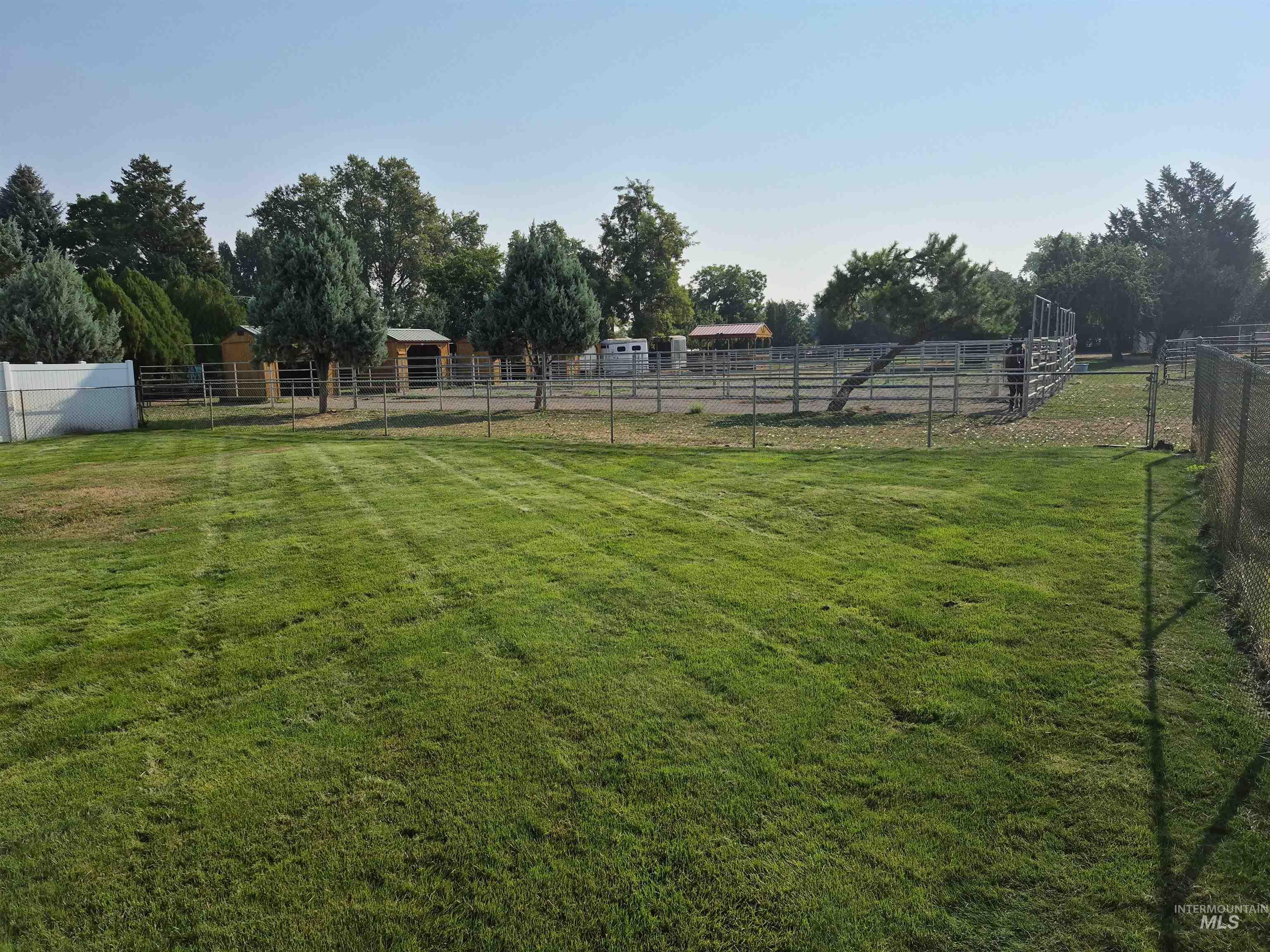 3811 13th Street D, Lewiston, Idaho 83501, 4 Bedrooms, 2 Bathrooms, Residential For Sale, Price $359,000,MLS 98996940
