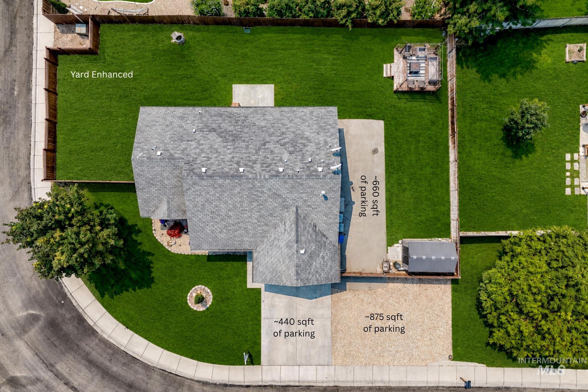 3309 Robinhood Loop, Nampa, Idaho 83687, 3 Bedrooms, 2 Bathrooms, Residential For Sale, Price $399,900,MLS 98996941