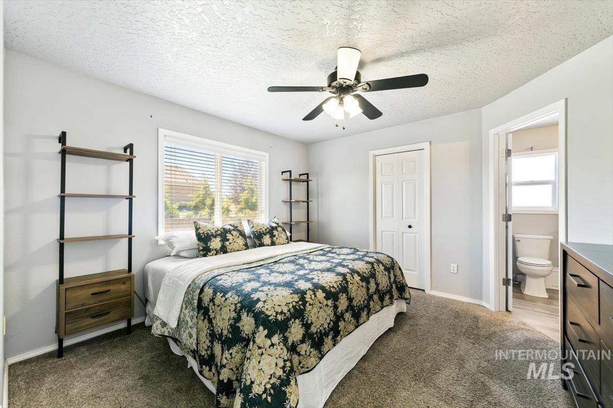3309 Robinhood Loop, Nampa, Idaho 83687, 3 Bedrooms, 2 Bathrooms, Residential For Sale, Price $399,900,MLS 98996941
