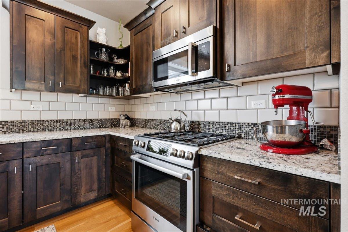 3244 E Thoroughbred Ln, Boise, Idaho 83716, 3 Bedrooms, 2.5 Bathrooms, Residential For Sale, Price $670,000,MLS 98996942