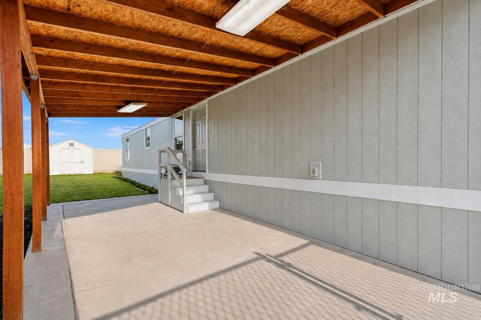 907 Round Valley St, Nampa, Idaho 83687, 3 Bedrooms, 1 Bathroom, Residential For Sale, Price $124,500,MLS 98996945