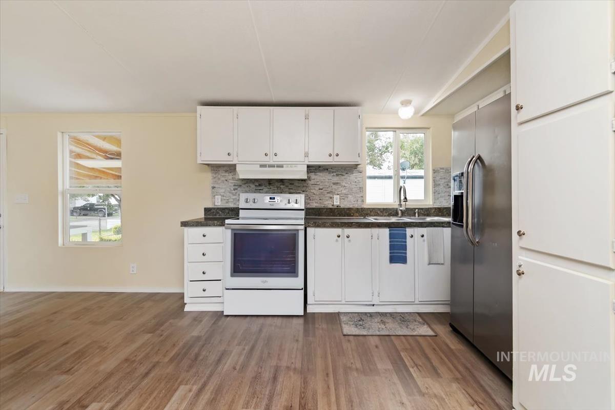 907 Round Valley St, Nampa, Idaho 83687, 3 Bedrooms, 1 Bathroom, Residential For Sale, Price $124,500,MLS 98996945