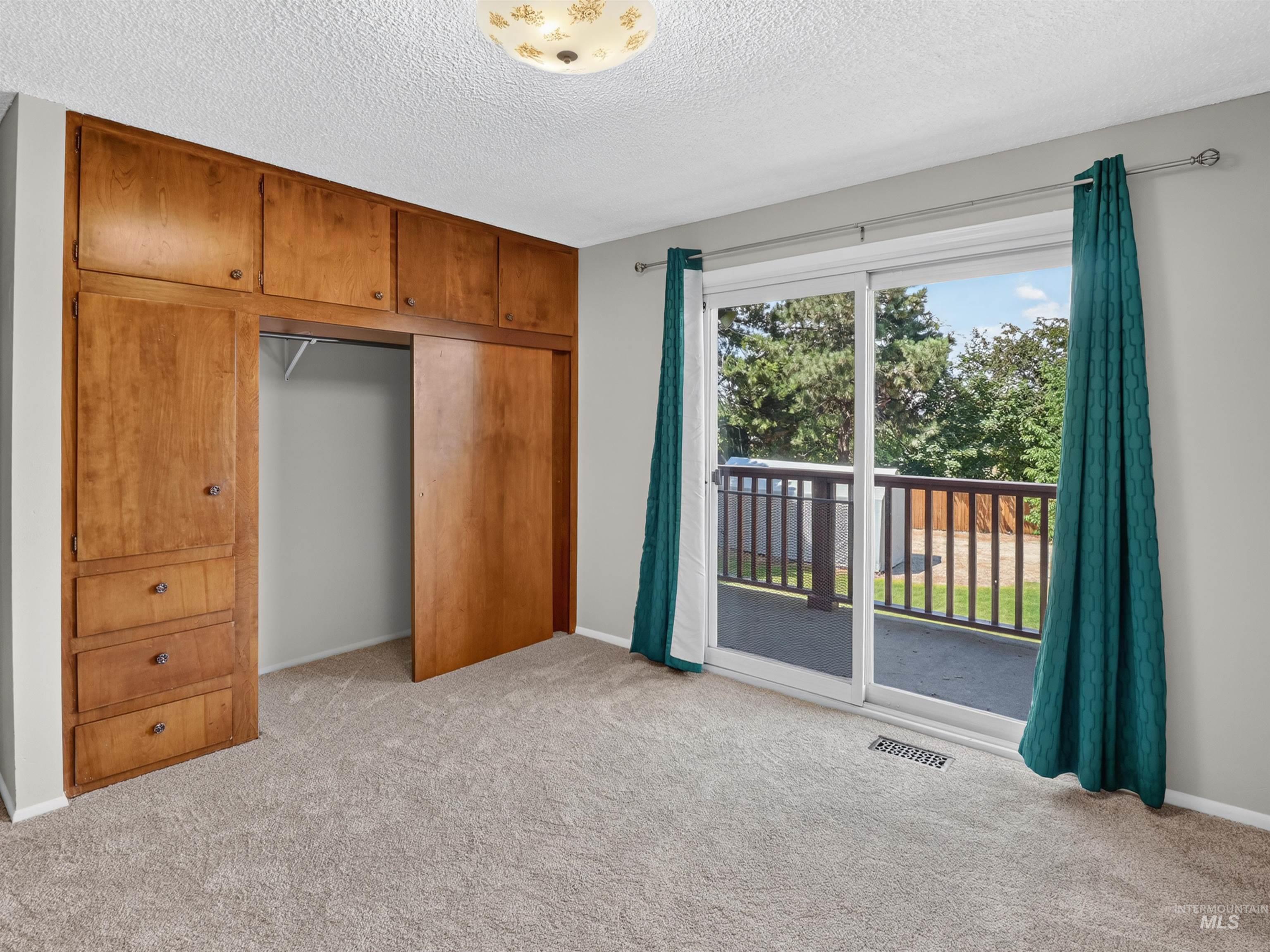 2590 S Cloverdale Rd, Boise, Idaho 83709, 4 Bedrooms, 2 Bathrooms, Residential For Sale, Price $799,999, 98996948