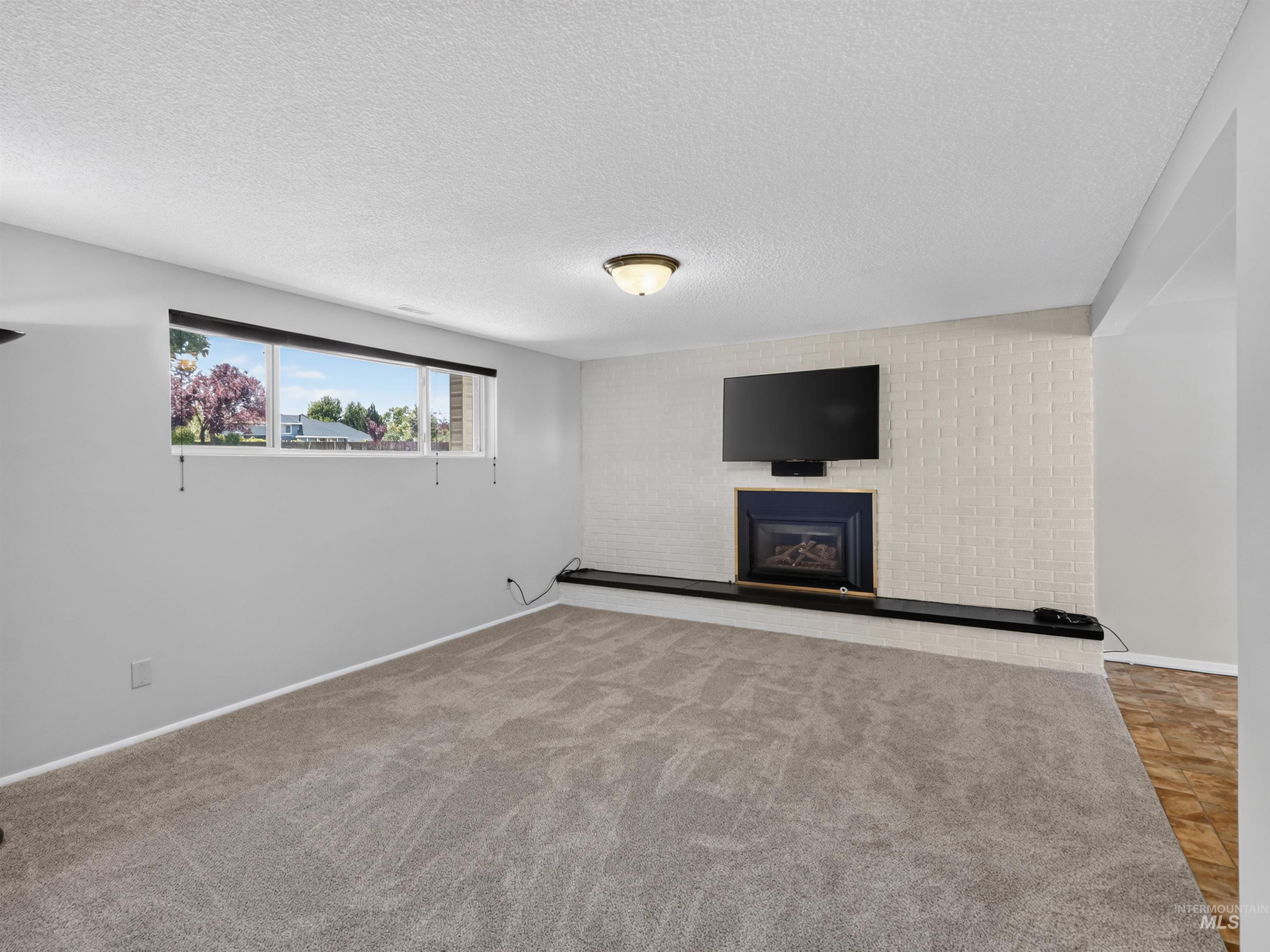 2590 S Cloverdale Rd, Boise, Idaho 83709, 4 Bedrooms, 2 Bathrooms, Residential For Sale, Price $799,999, 98996948