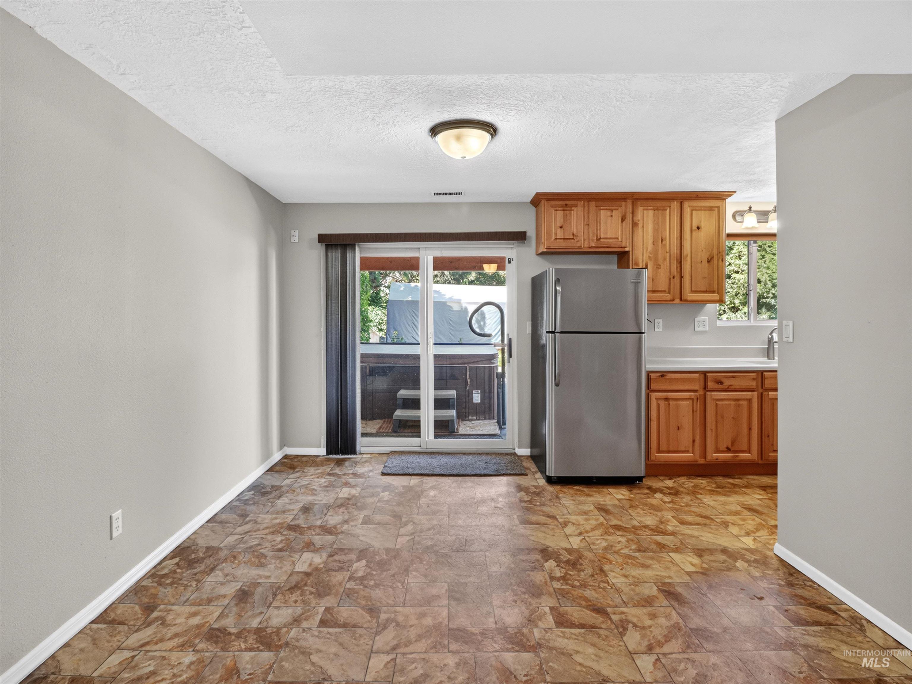 2590 S Cloverdale Rd, Boise, Idaho 83709, 4 Bedrooms, 2 Bathrooms, Residential For Sale, Price $799,999, 98996948
