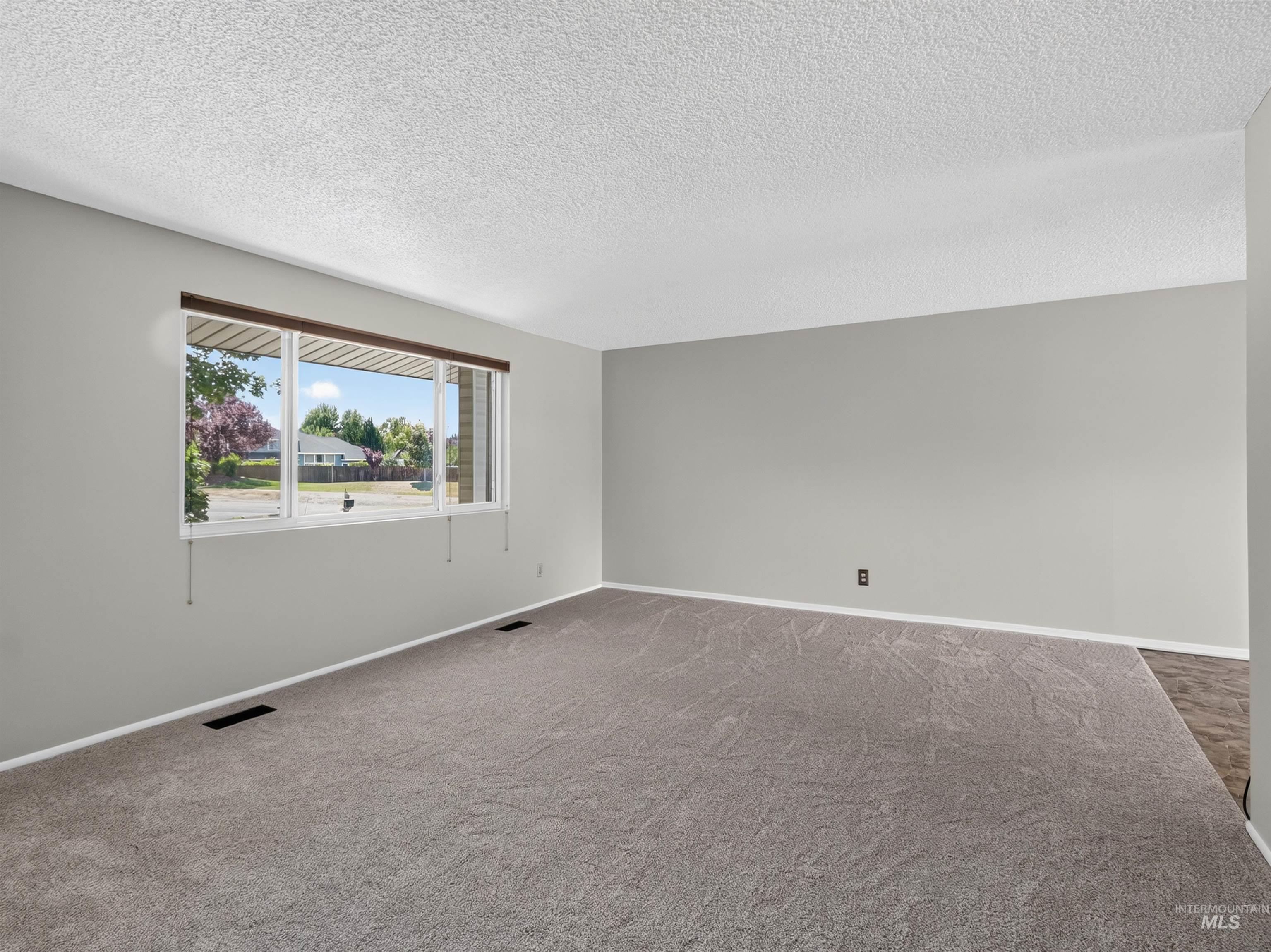 2590 S Cloverdale Rd, Boise, Idaho 83709, 4 Bedrooms, 2 Bathrooms, Residential For Sale, Price $799,999, 98996948