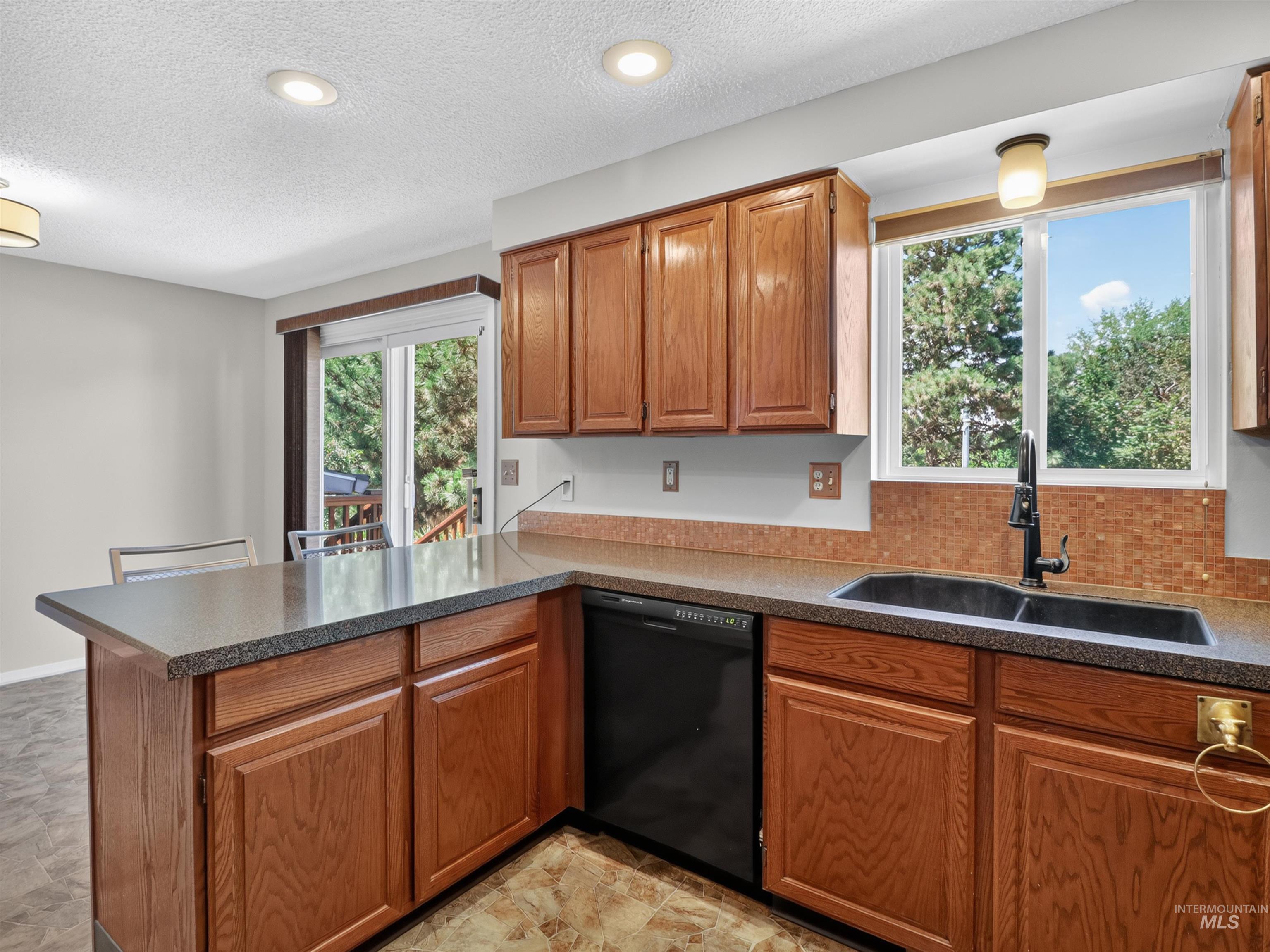 2590 S Cloverdale Rd, Boise, Idaho 83709, 4 Bedrooms, 2 Bathrooms, Residential For Sale, Price $799,999, 98996948