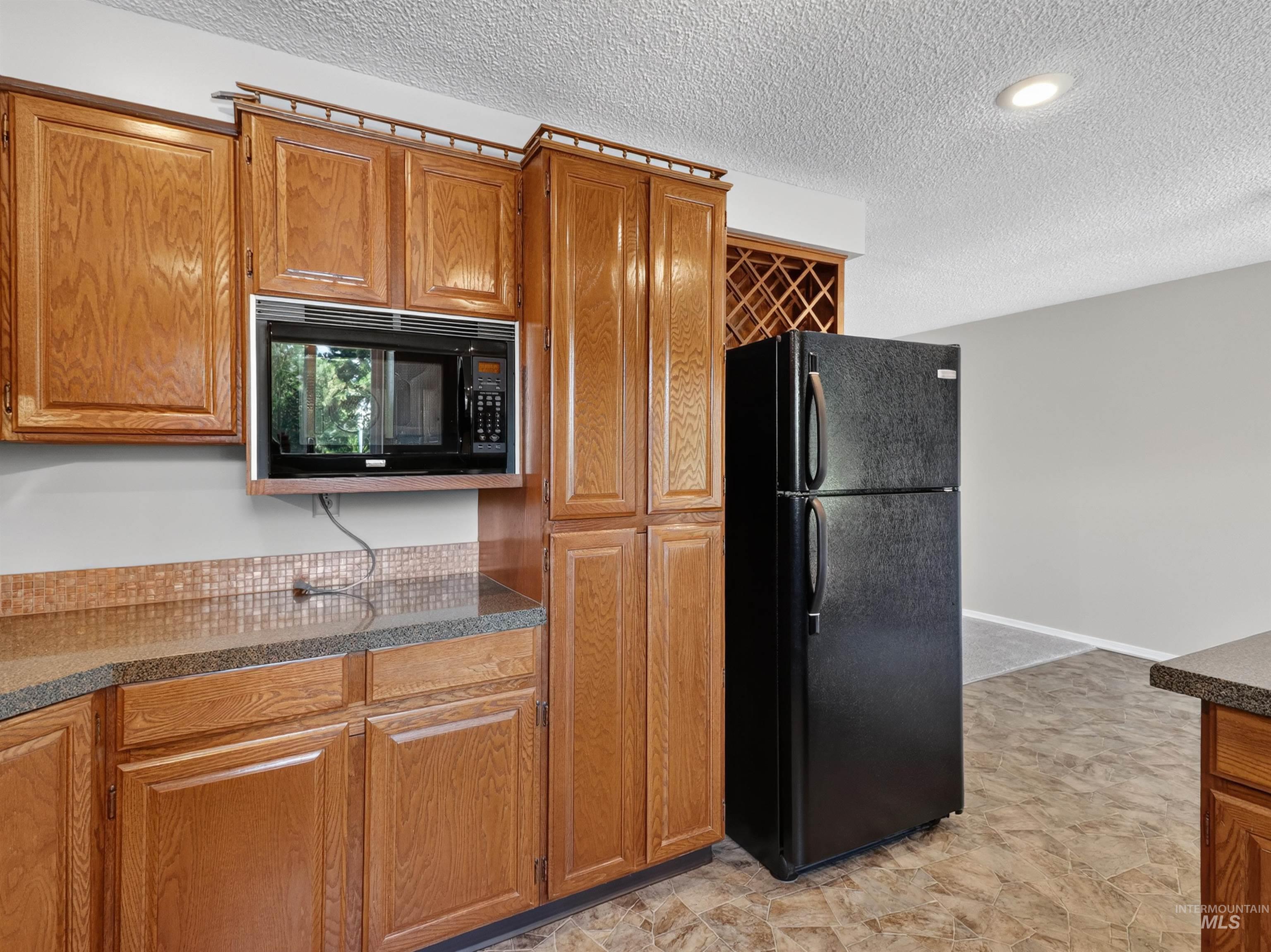 2590 S Cloverdale Rd, Boise, Idaho 83709, 4 Bedrooms, 2 Bathrooms, Residential For Sale, Price $799,999, 98996948