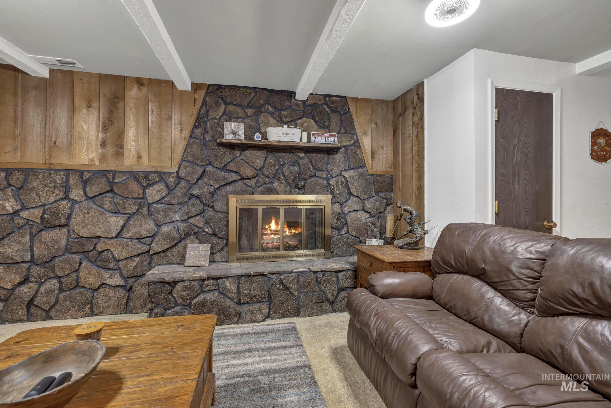 2593 E 3700 N, Twin Falls, Idaho 83301, 5 Bedrooms, 3 Bathrooms, Residential For Sale, Price $630,000,MLS 98996949