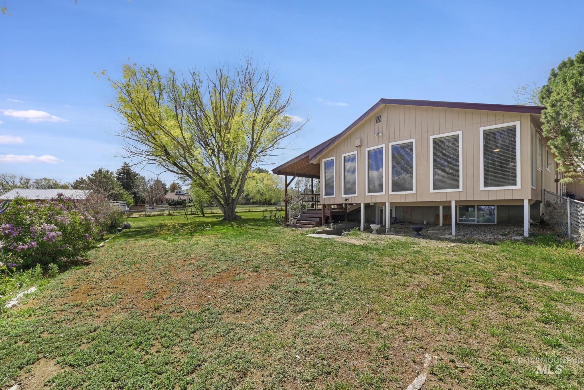 2593 E 3700 N, Twin Falls, Idaho 83301, 5 Bedrooms, 3 Bathrooms, Residential For Sale, Price $630,000,MLS 98996949