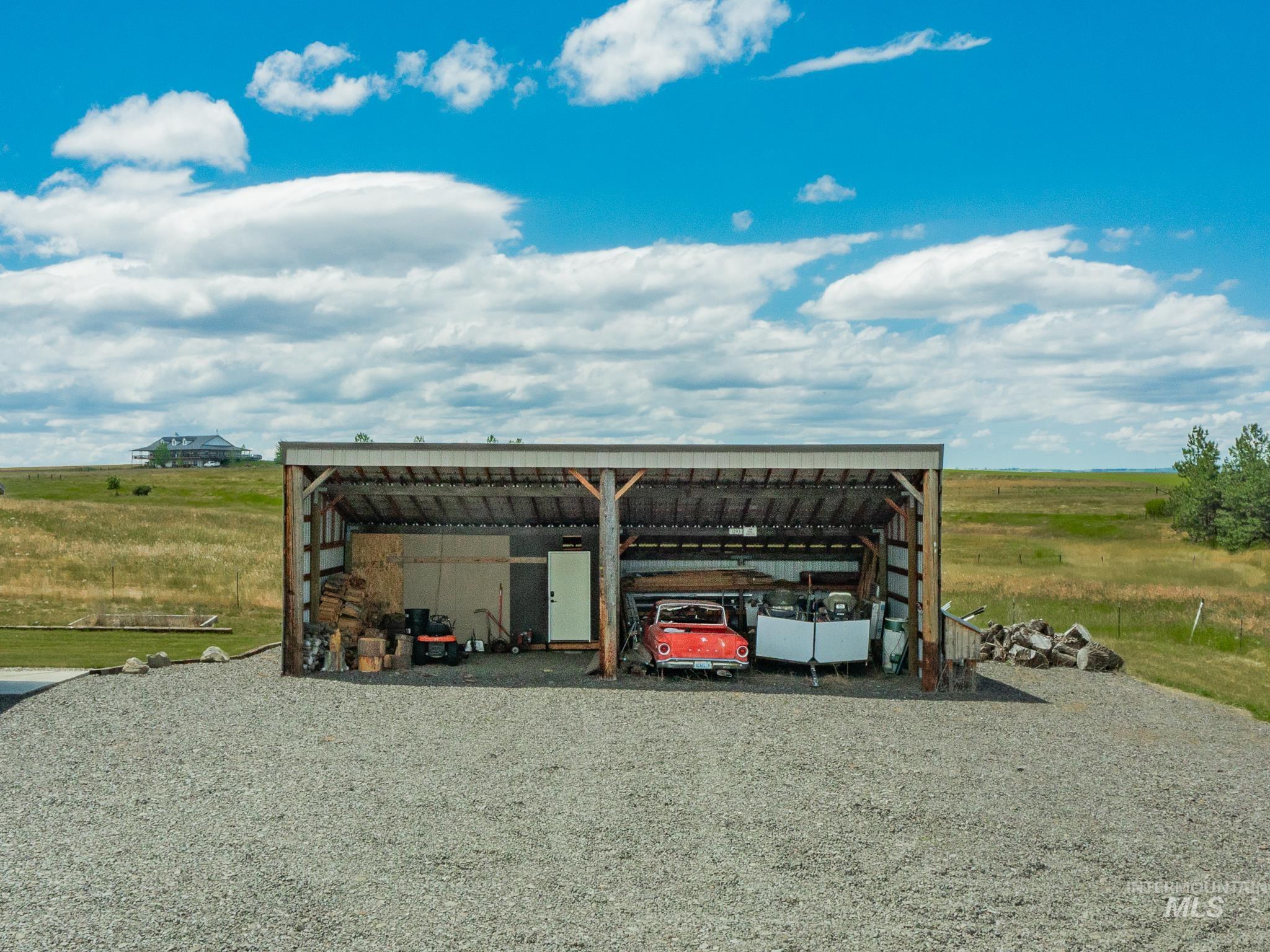 668 Powerline Road, Grangeville, Idaho 83530, 4 Bedrooms, 2.5 Bathrooms, Residential For Sale, Price $649,900,MLS 98996952