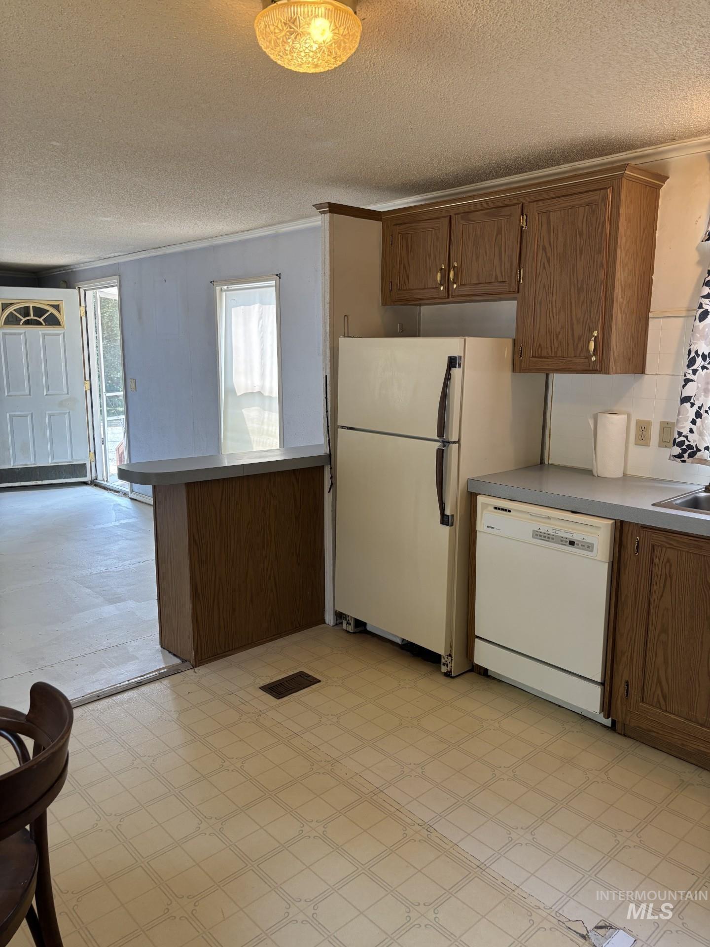 3175 Tomer Rd, Moscow, Idaho 83843, 2 Bedrooms, 1 Bathroom, Residential For Sale, Price $36,000,MLS 98996956