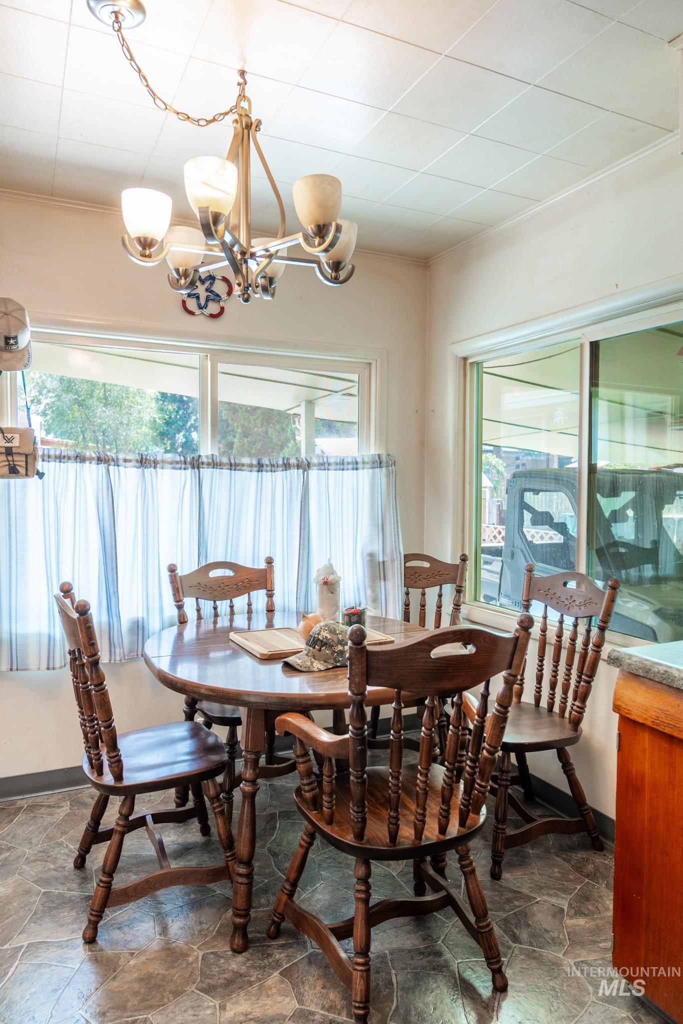 240 E Jefferson, Huntington, Oregon 97907, 2 Bedrooms, 2 Bathrooms, Residential For Sale, Price $225,000, 98996958