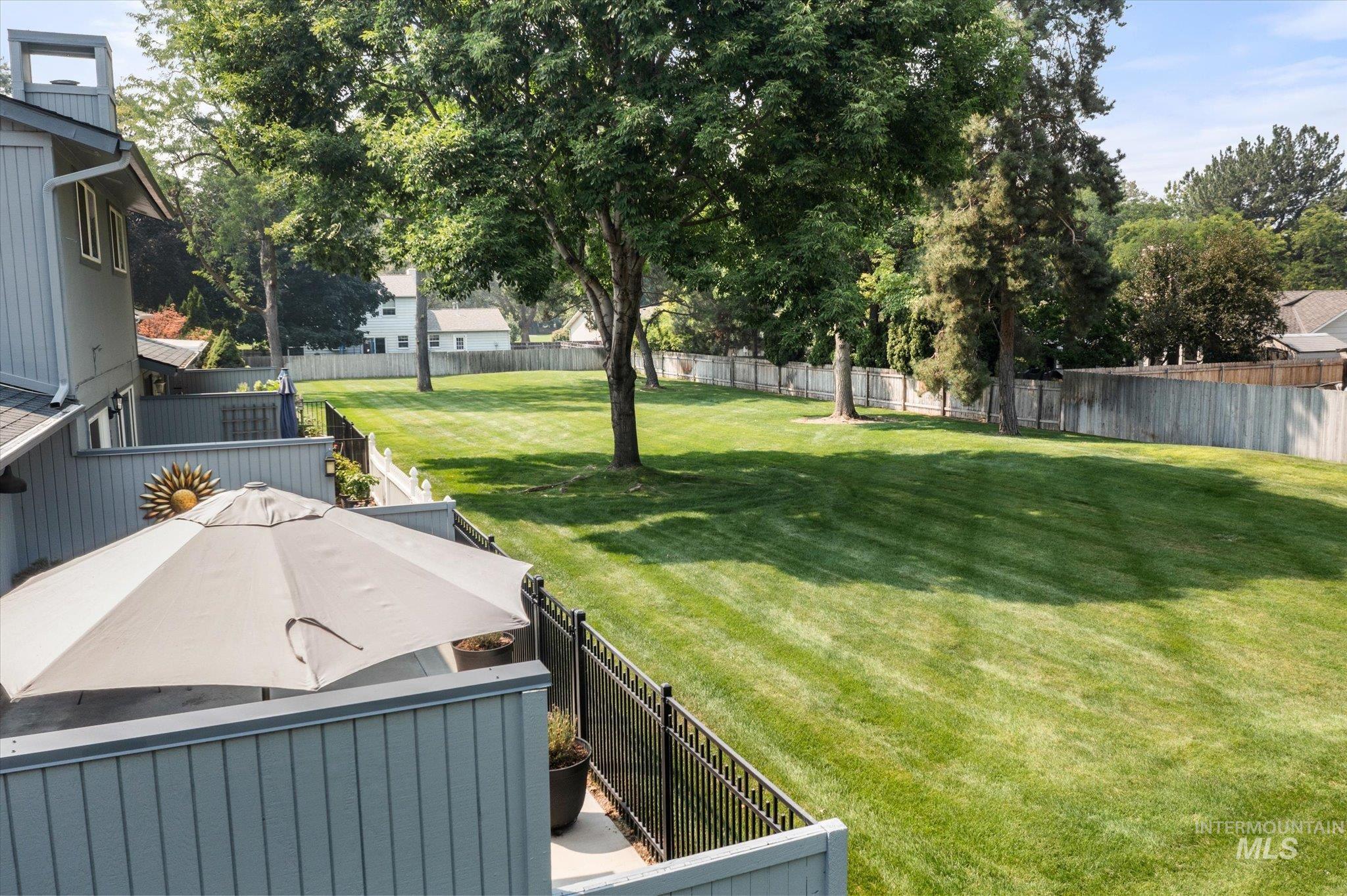 200 W Redfish Lane, Boise, Idaho 83706, 2 Bedrooms, 2 Bathrooms, Residential For Sale, Price $425,000,MLS 98996960