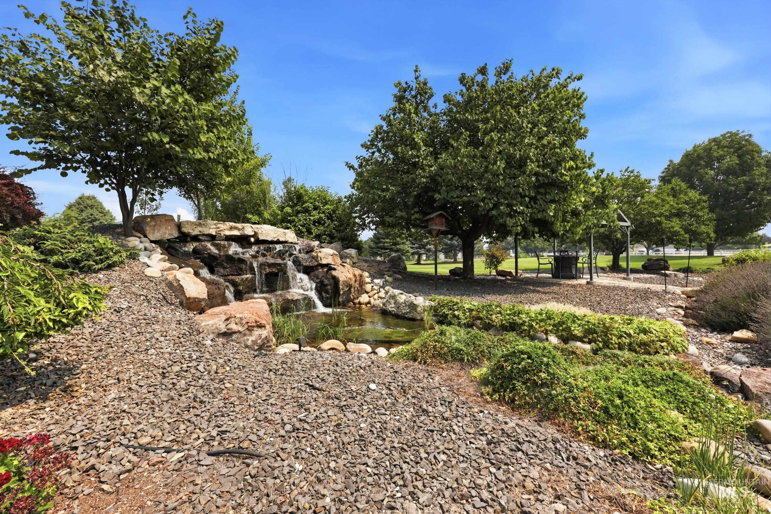 236 E Shafer View Dr, Meridian, Idaho 83642, 5 Bedrooms, 3.5 Bathrooms, Residential For Sale, Price $1,300,000,MLS 98996961