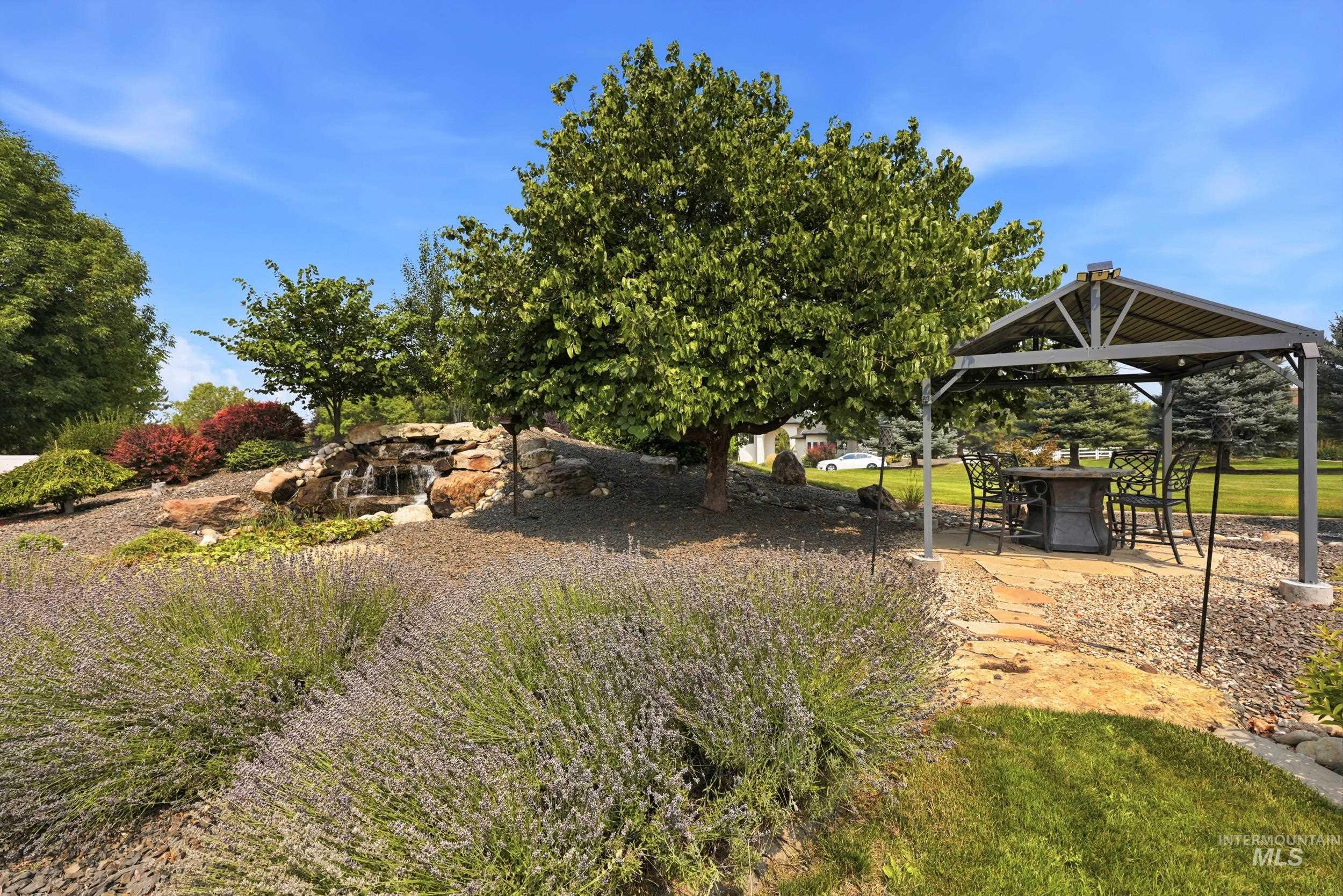 236 E Shafer View Dr, Meridian, Idaho 83642, 5 Bedrooms, 3.5 Bathrooms, Residential For Sale, Price $1,300,000,MLS 98996961