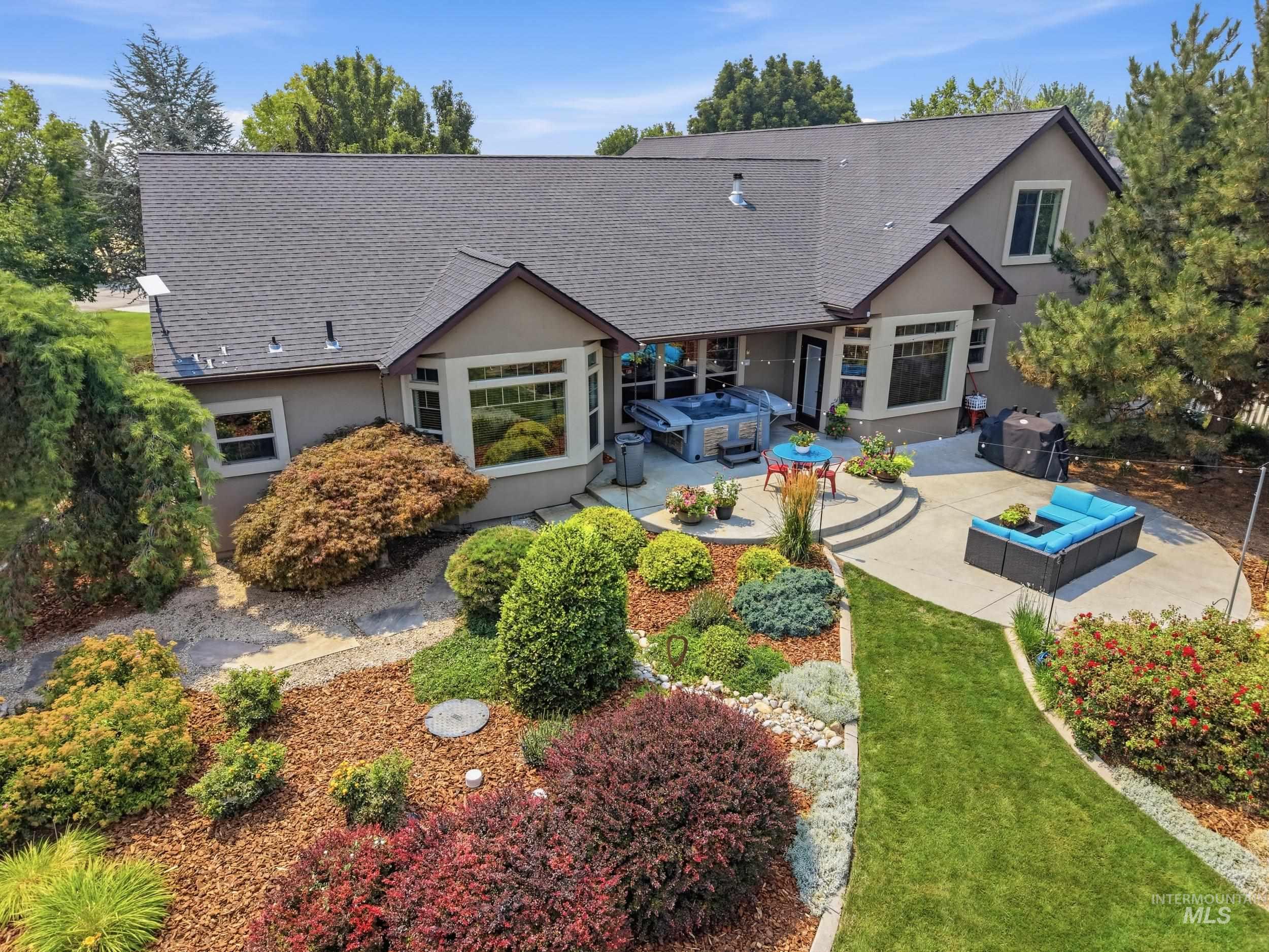 236 E Shafer View Dr, Meridian, Idaho 83642, 5 Bedrooms, 3.5 Bathrooms, Residential For Sale, Price $1,300,000,MLS 98996961