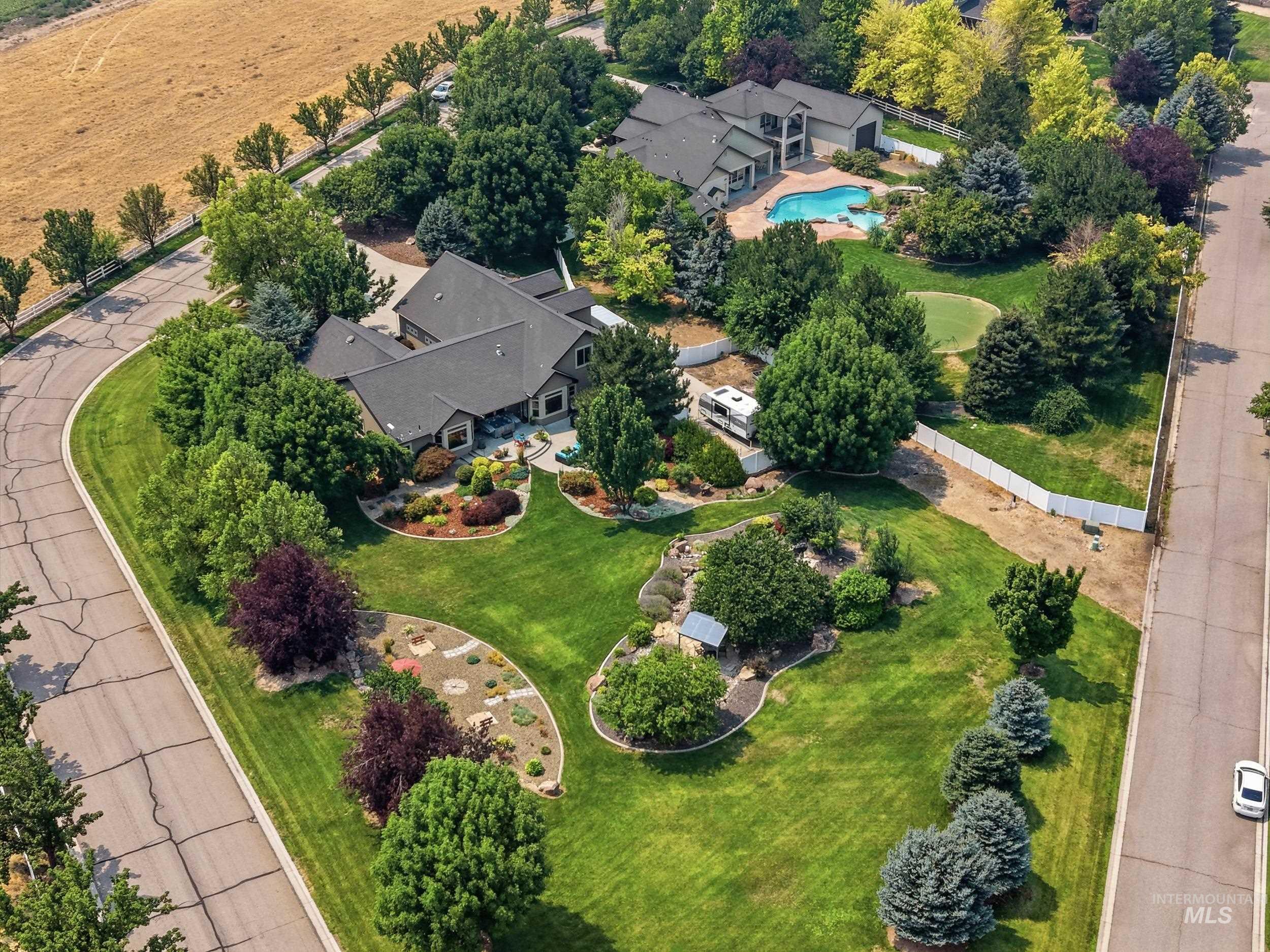 236 E Shafer View Dr, Meridian, Idaho 83642, 5 Bedrooms, 3.5 Bathrooms, Residential For Sale, Price $1,300,000,MLS 98996961