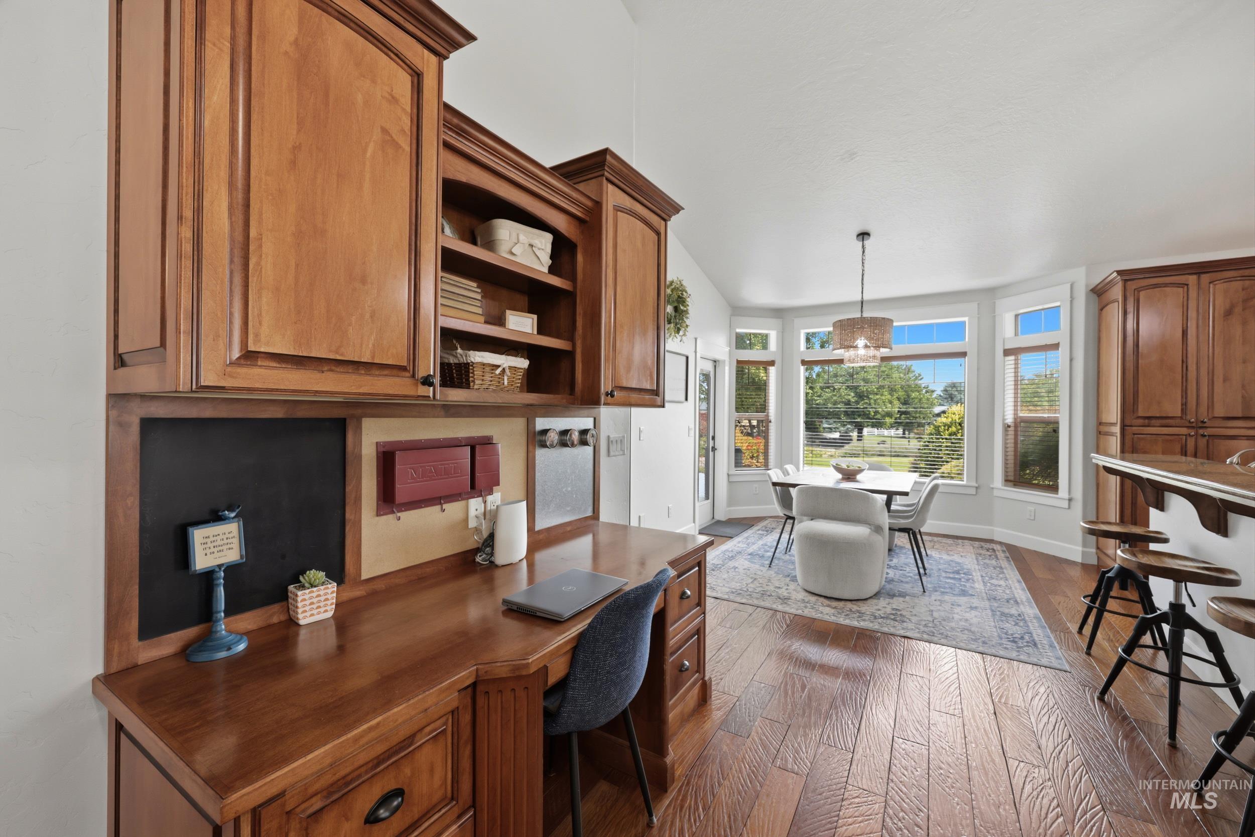 236 E Shafer View Dr, Meridian, Idaho 83642, 5 Bedrooms, 3.5 Bathrooms, Residential For Sale, Price $1,300,000,MLS 98996961