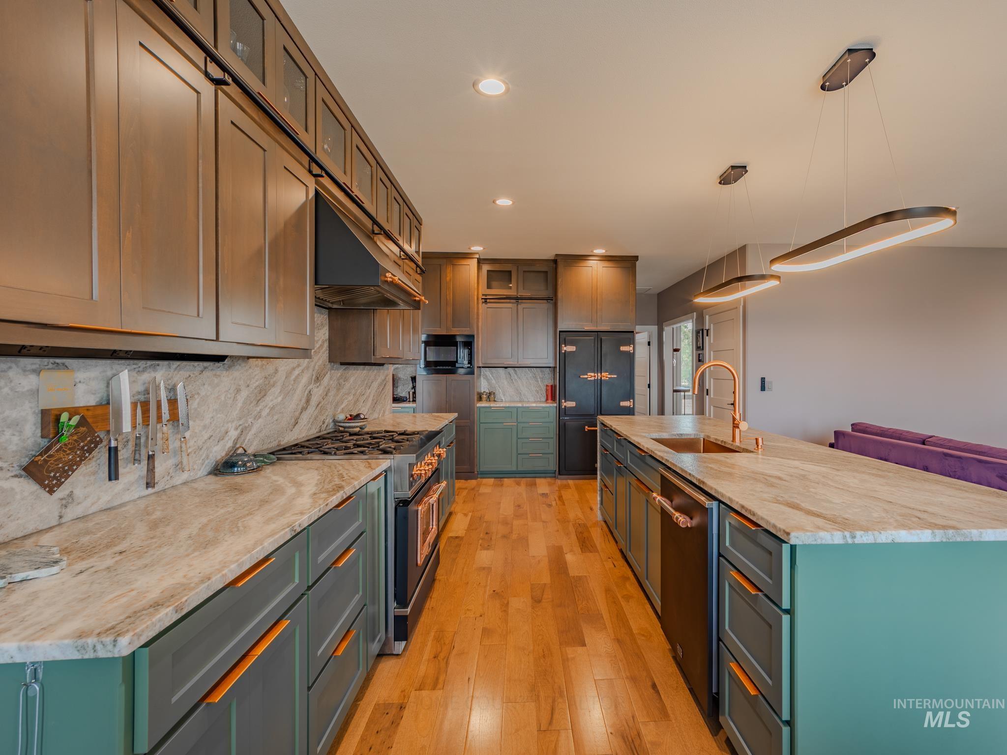 174 Soltman Rd, Grangeville, Idaho 83530, 3 Bedrooms, 2.5 Bathrooms, Residential For Sale, Price $1,060,000,MLS 98996962