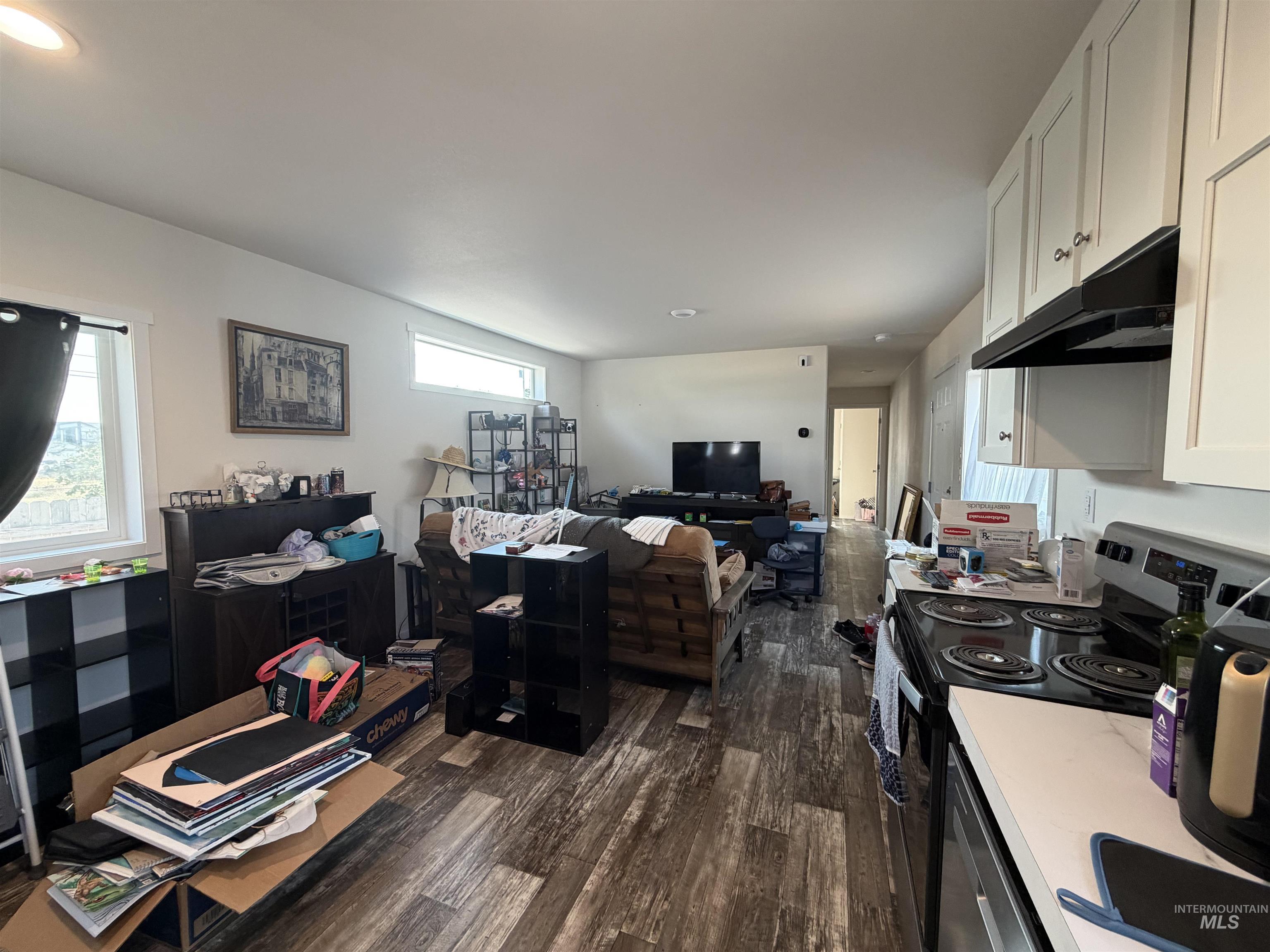 370 W 12th South, Mountain Home, Idaho 83647, 3 Bedrooms, 2 Bathrooms, Residential For Sale, Price $115,000, 98996964