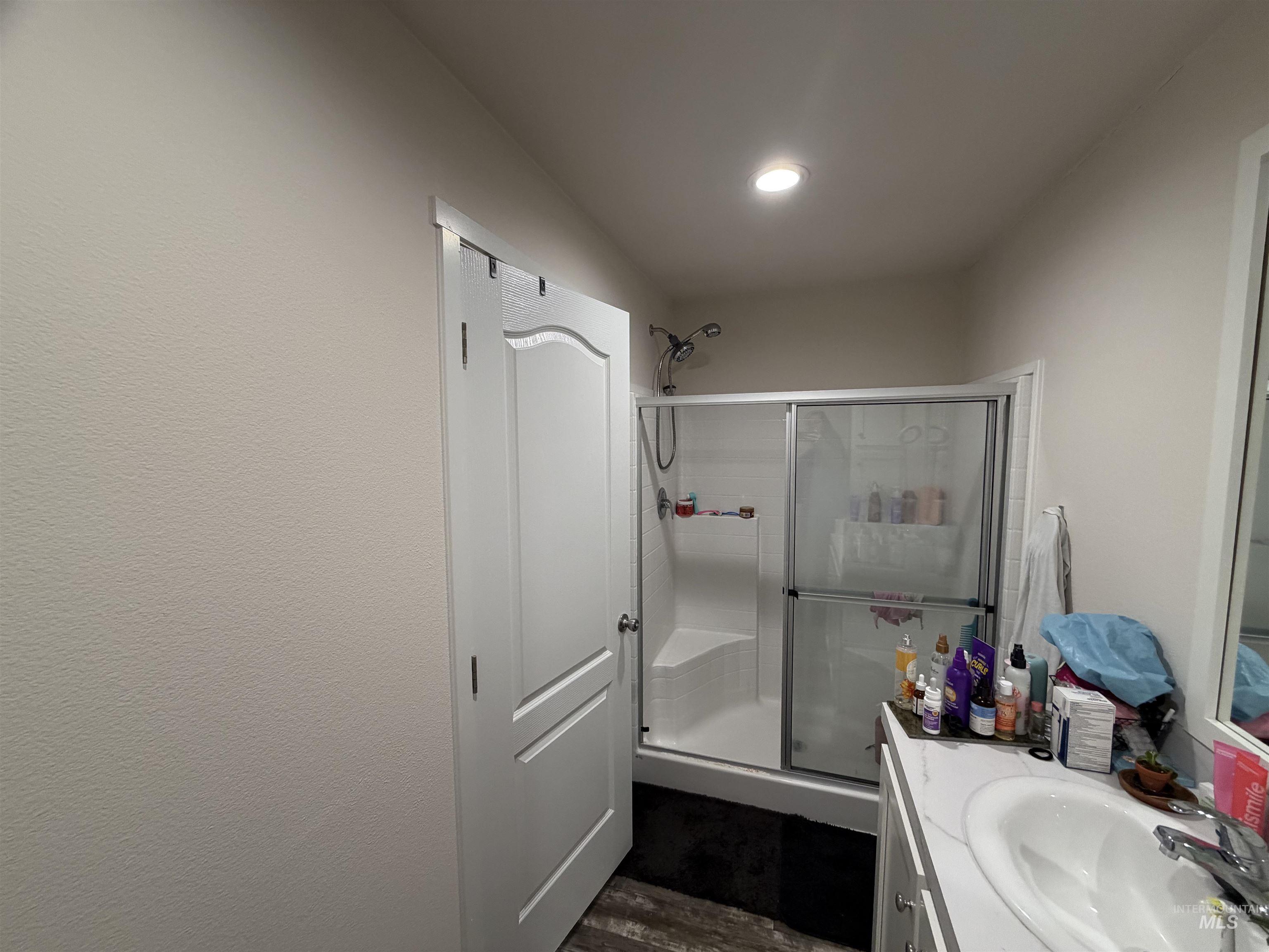 370 W 12th South, Mountain Home, Idaho 83647, 3 Bedrooms, 2 Bathrooms, Residential For Sale, Price $115,000, 98996964