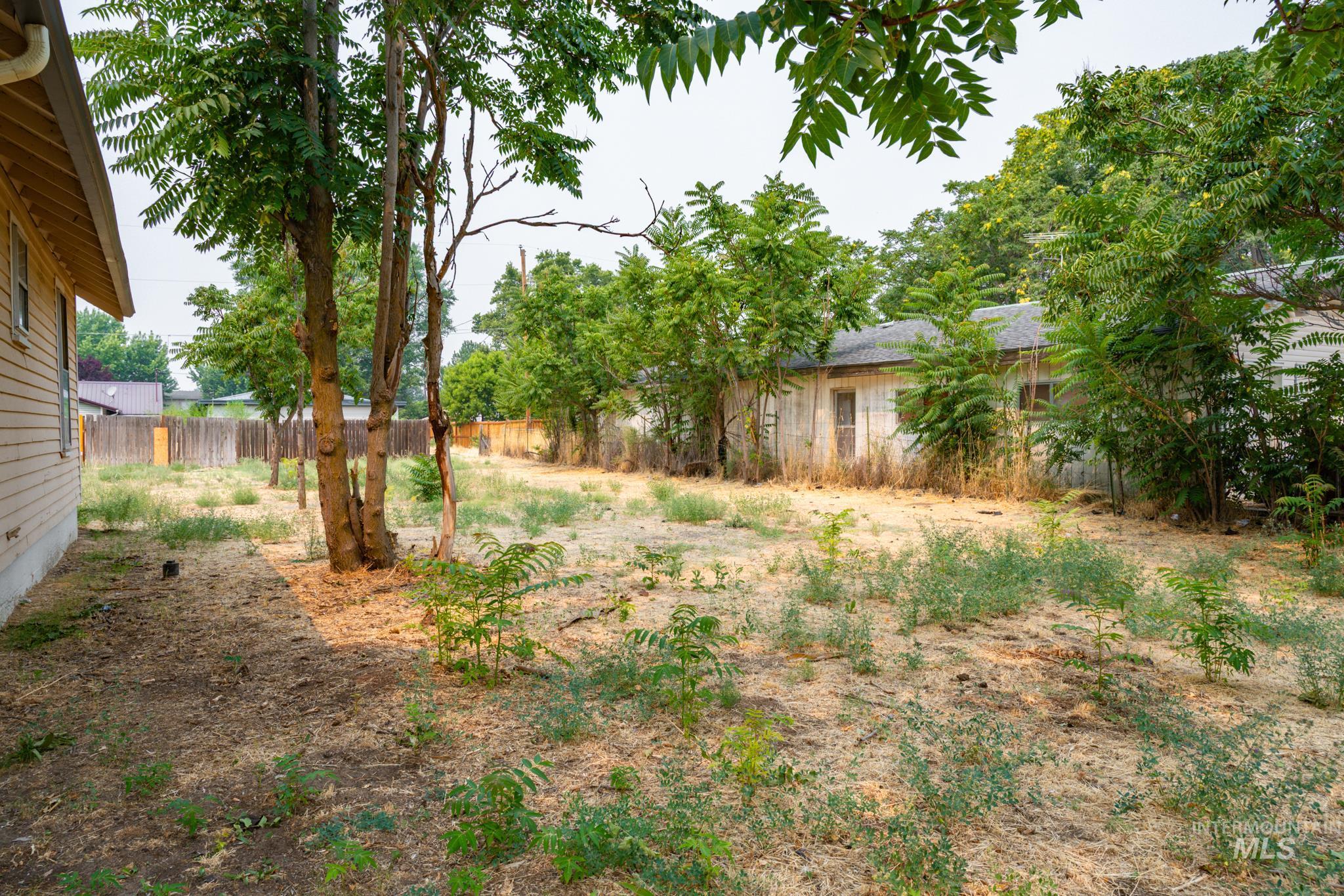 757 NW 2nd St, Ontario, Oregon 97914, 2 Bedrooms, 1 Bathroom, Residential For Sale, Price $175,000, 98996965