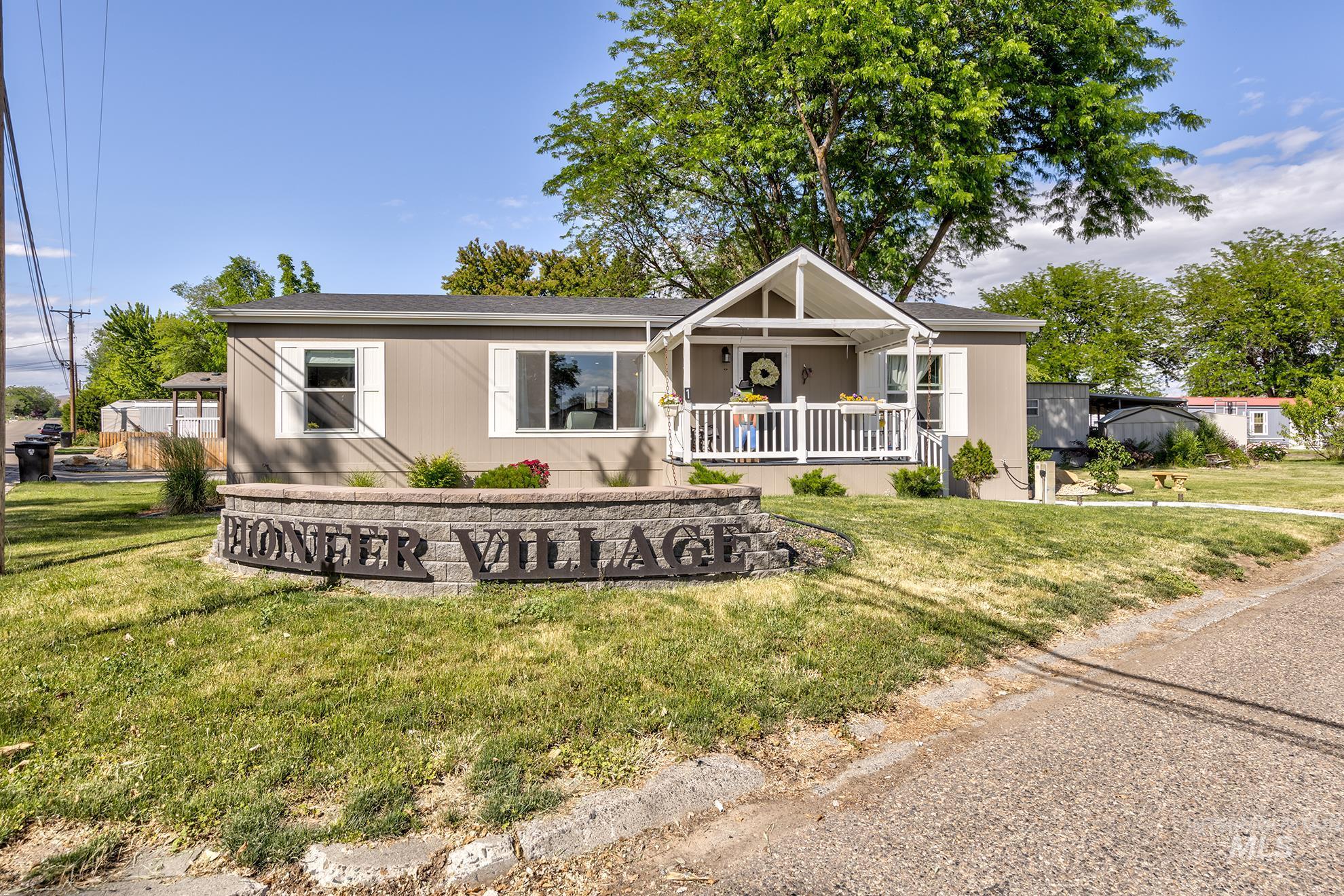 1500 W 7th, Weiser, Idaho 83672, 3 Bedrooms, 2 Bathrooms, Residential For Sale, Price $198,000, 98996966