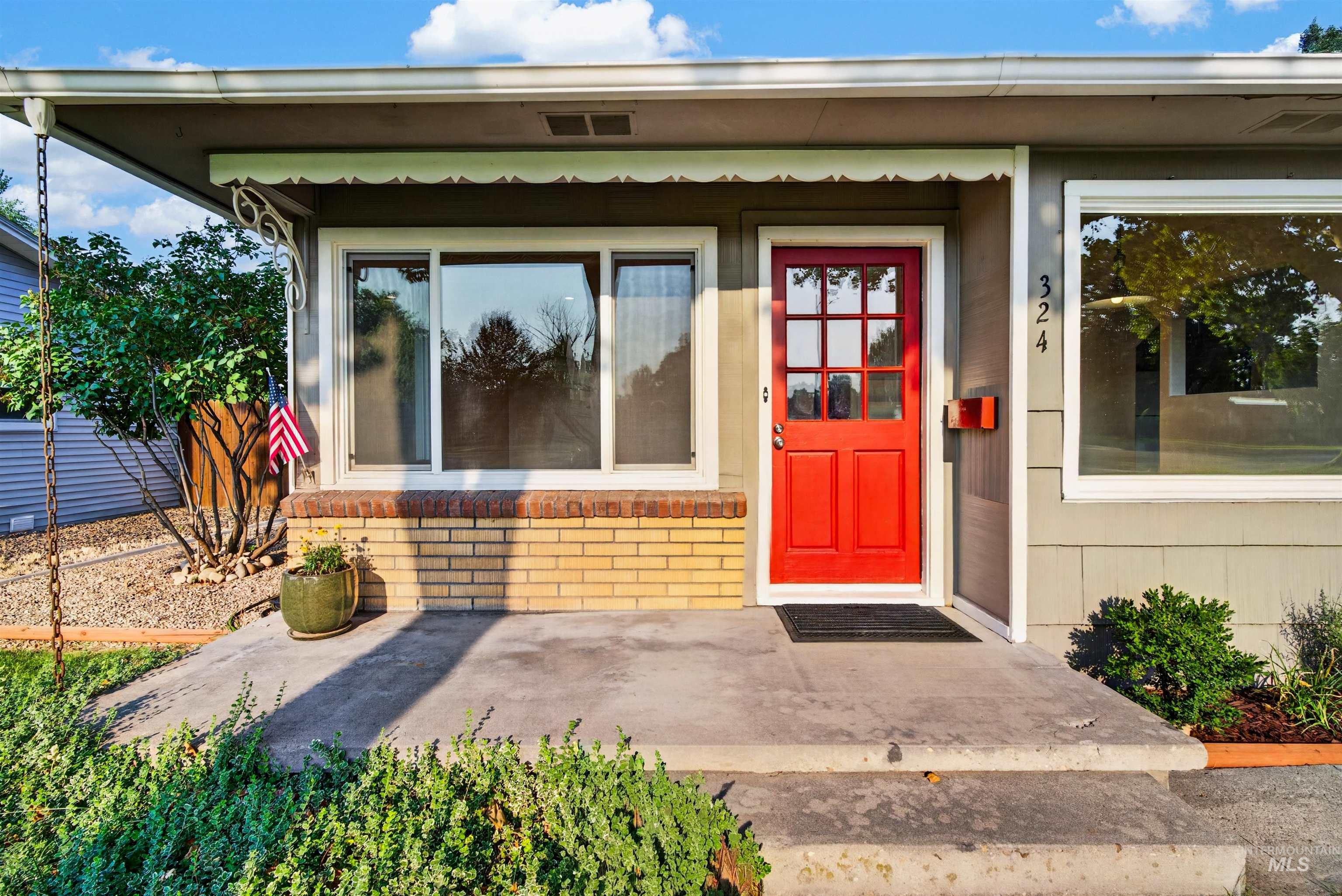 324 S Pine St, Nampa, Idaho 83686, 3 Bedrooms, 1 Bathroom, Residential For Sale, Price $360,000,MLS 98996969