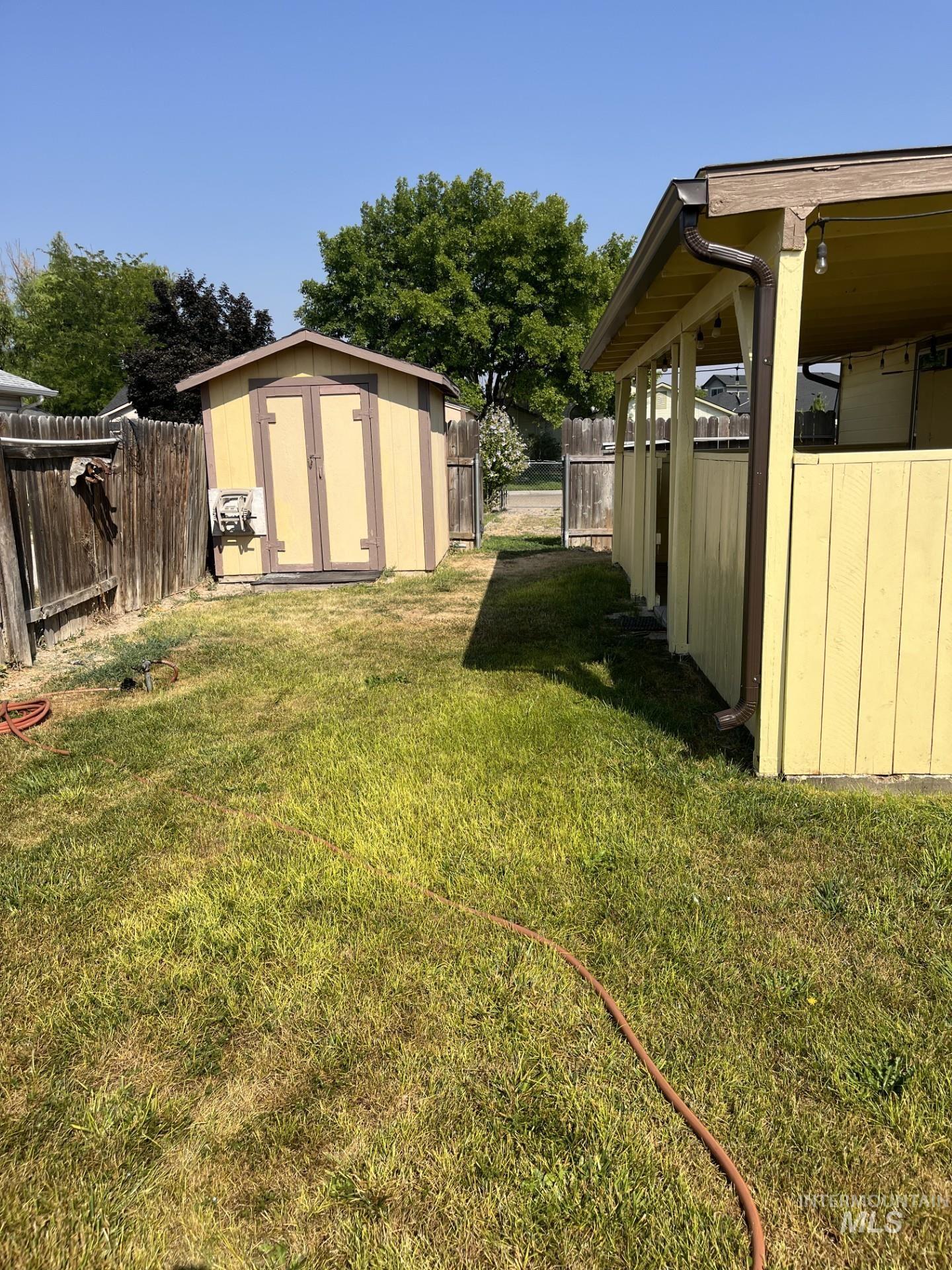 1801 Silver Dr, Nampa, Idaho 83686, 3 Bedrooms, 2 Bathrooms, Residential For Sale, Price $339,000,MLS 98996972