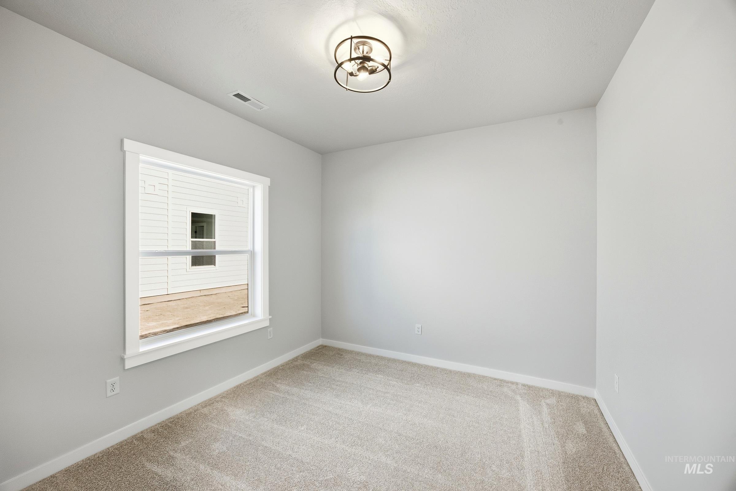 3099 N Porgy Way, Eagle, Idaho 83616, 4 Bedrooms, 2 Bathrooms, Residential For Sale, Price $699,990,MLS 98996973