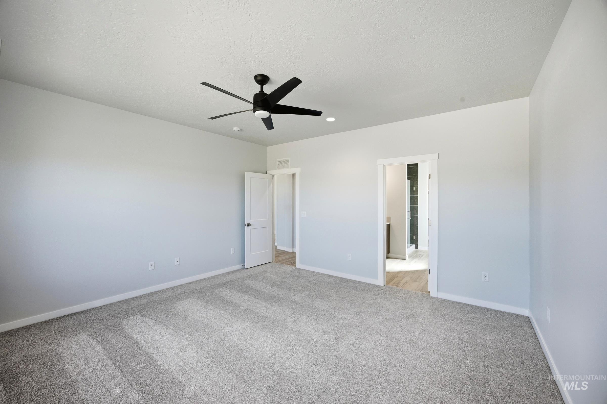 3099 N Porgy Way, Eagle, Idaho 83616, 4 Bedrooms, 2 Bathrooms, Residential For Sale, Price $699,990,MLS 98996973