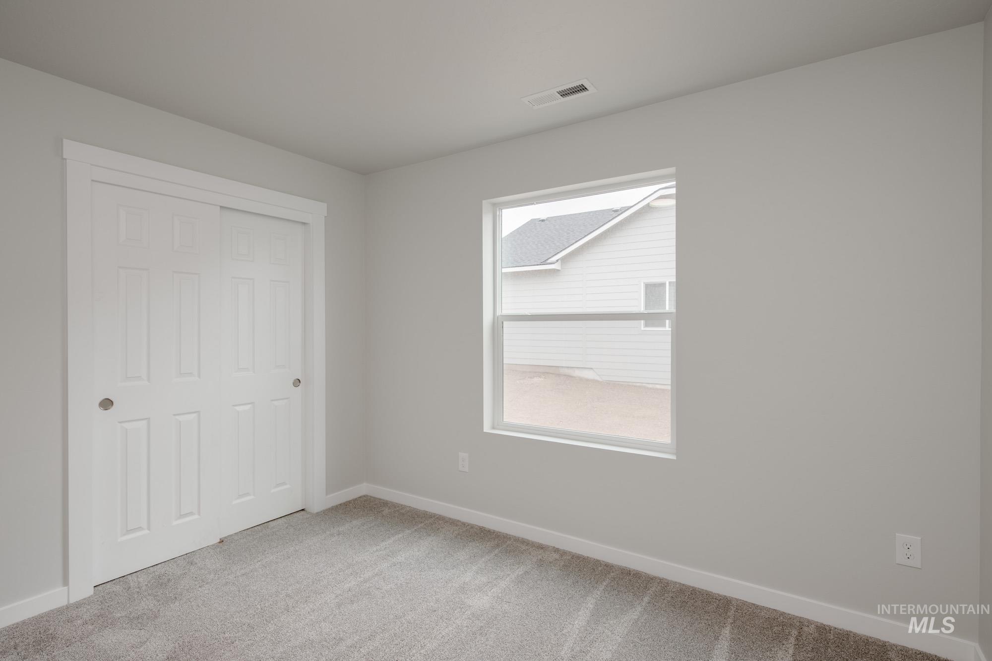 3099 N Porgy Way, Eagle, Idaho 83616, 4 Bedrooms, 2 Bathrooms, Residential For Sale, Price $719,990,MLS 98996973