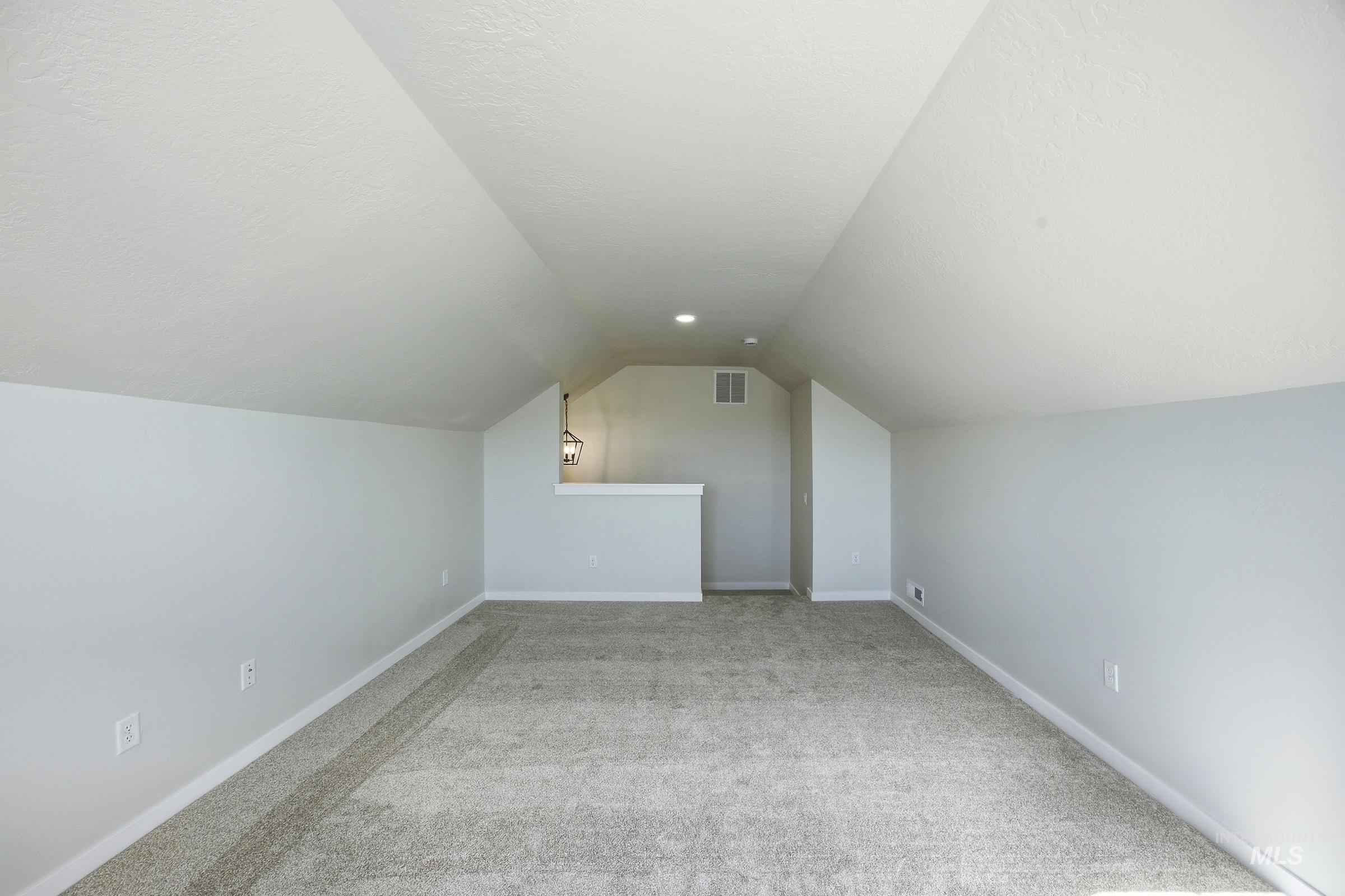 3099 N Porgy Way, Eagle, Idaho 83616, 4 Bedrooms, 2 Bathrooms, Residential For Sale, Price $699,990,MLS 98996973